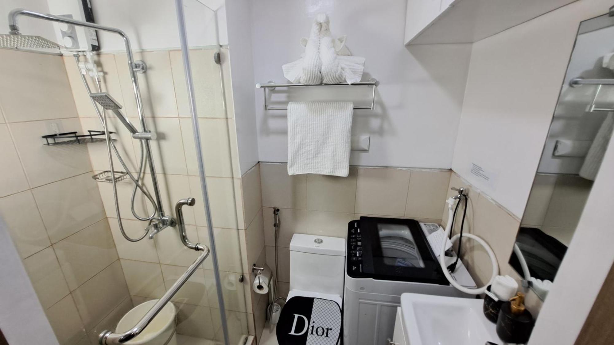 Stunning 2-bedroom Apartment Manila