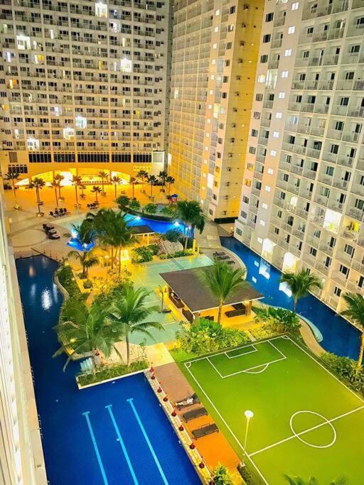 Shore D21 Shortwalk Moa Balconypoolview