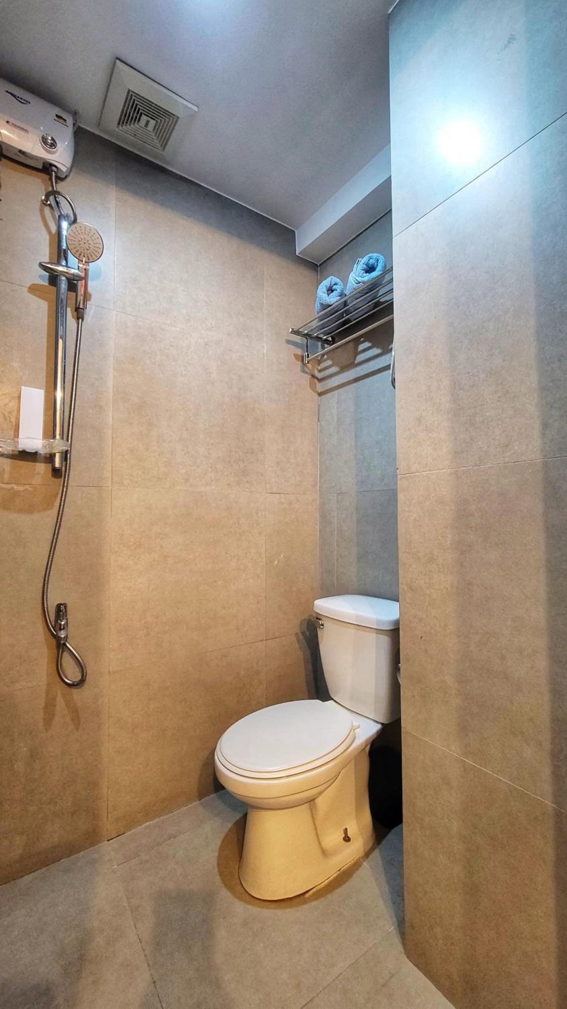 Penthouse 2 At Urban Deca Edsa By Citystudio Aparthotel Manila