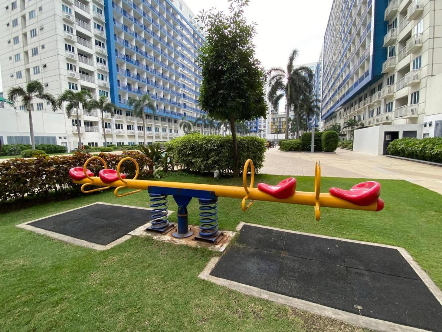 Sea Residences Moa Area Jeremiah2911 * Manila