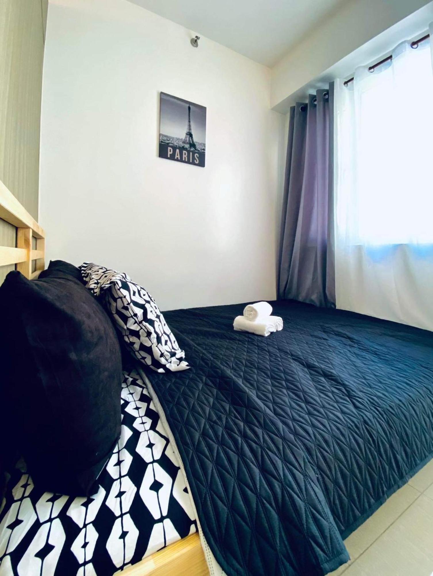 Shore D6, Shortwalk Mall Of Near Airport *