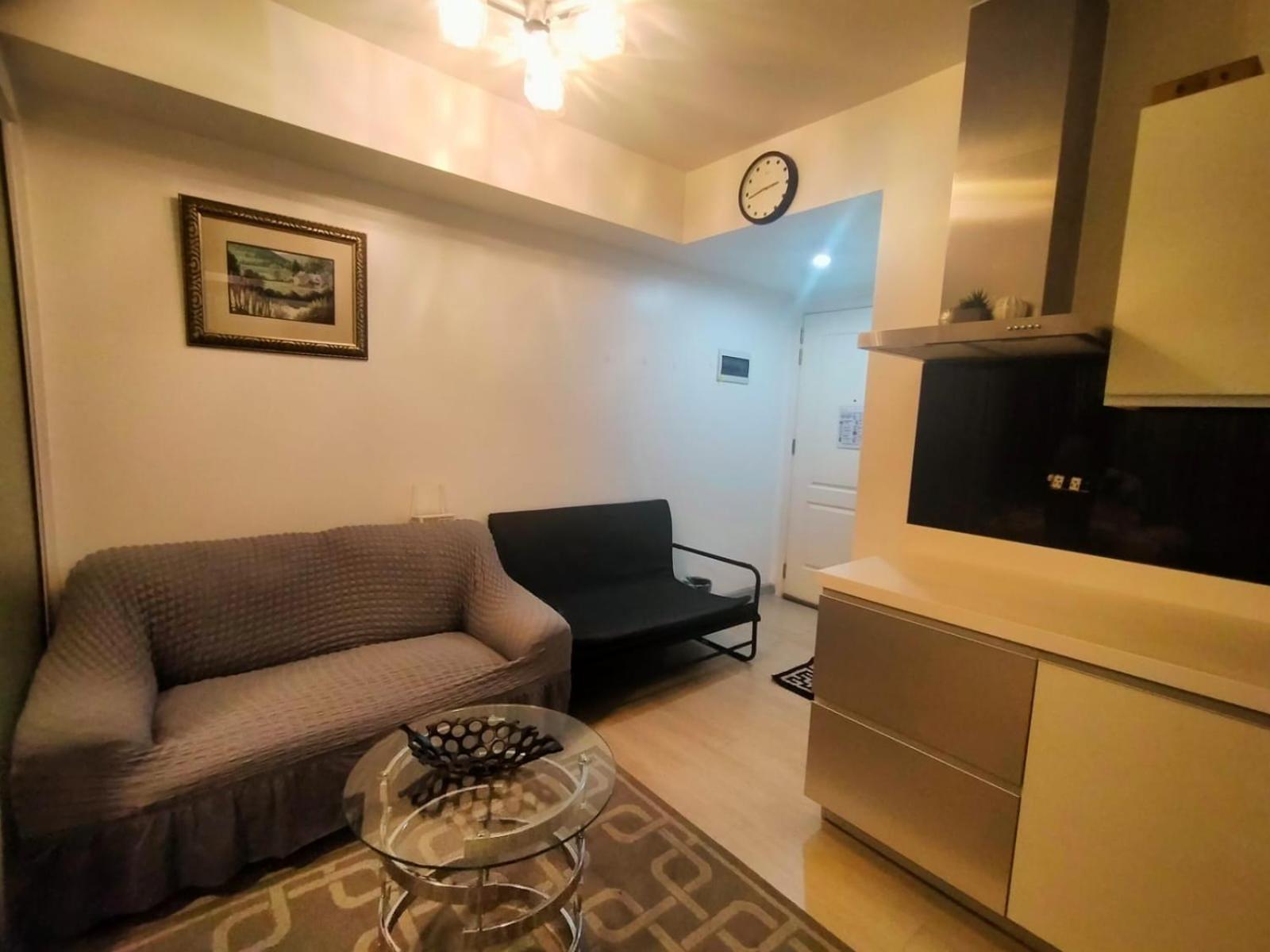 Azure Beach Residences Staycation * Manila