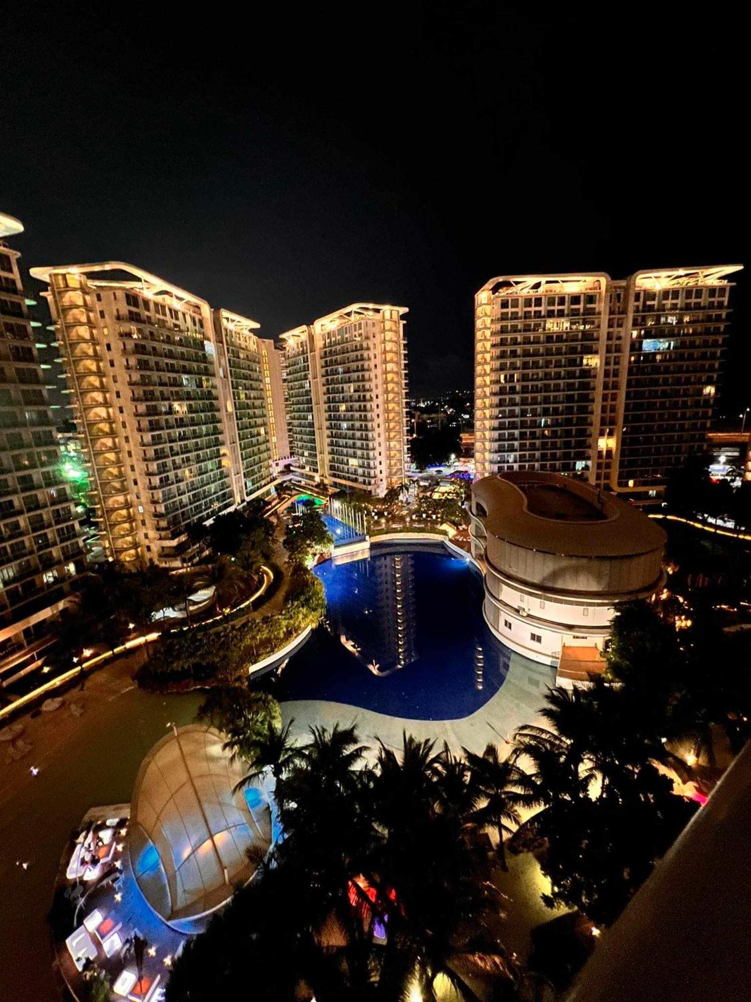 Azure Beach Residences Staycation * Manila