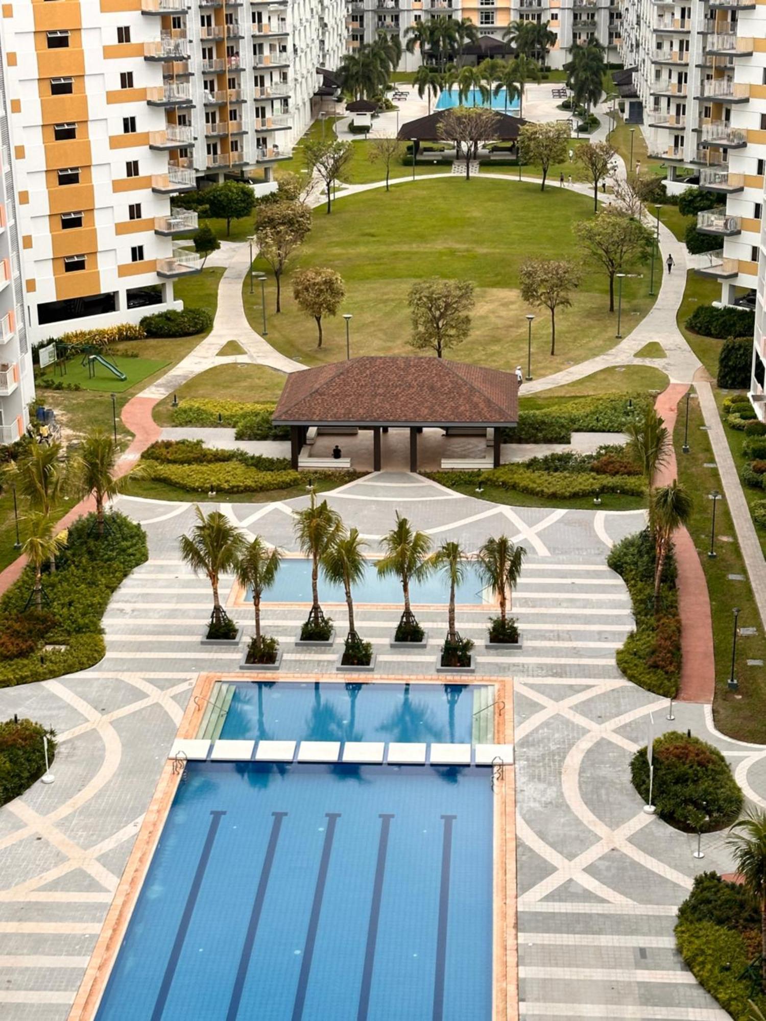 Stunning 2-bedroom Apartment Manila
