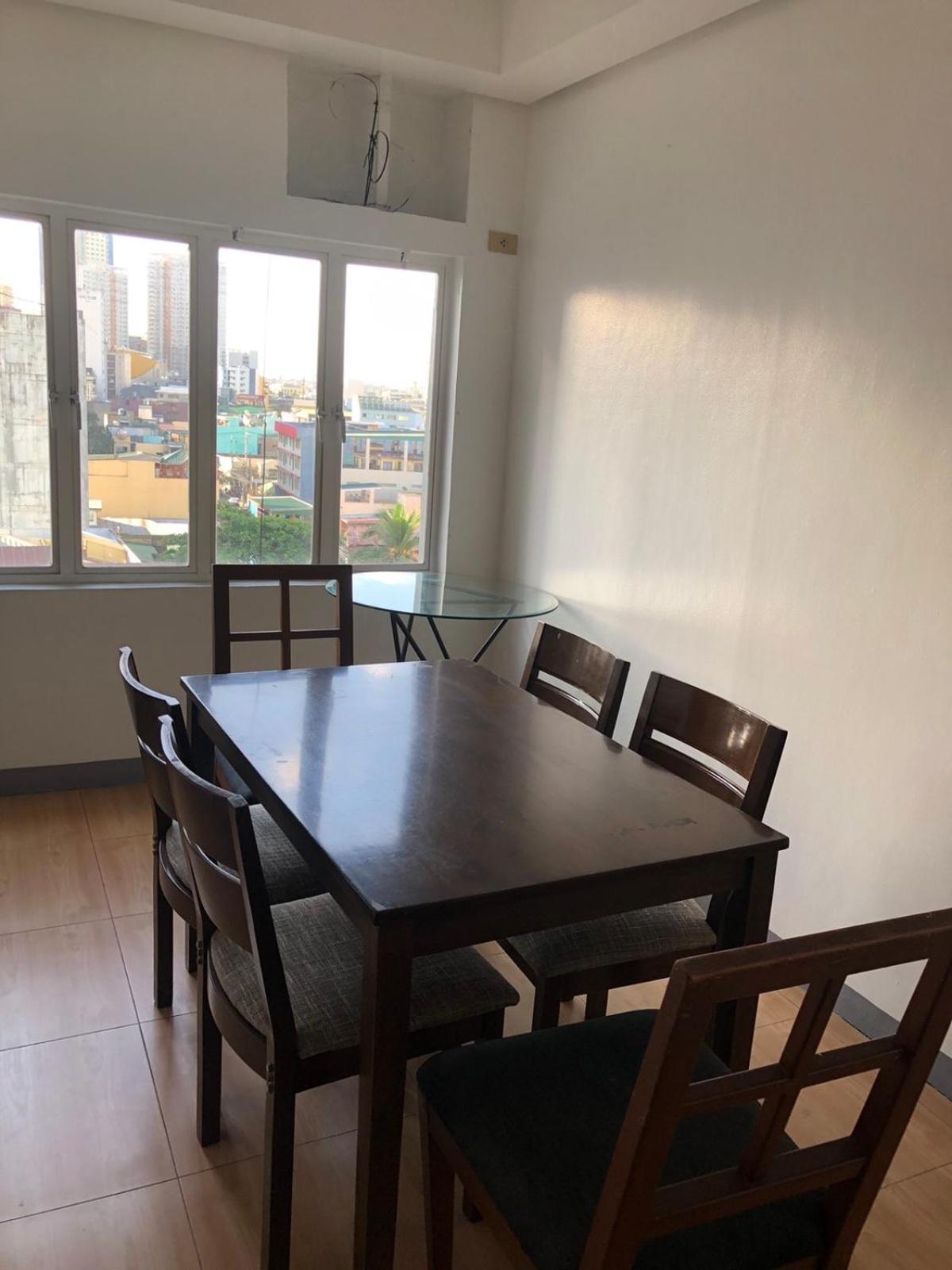 Apartment One Santillan Place