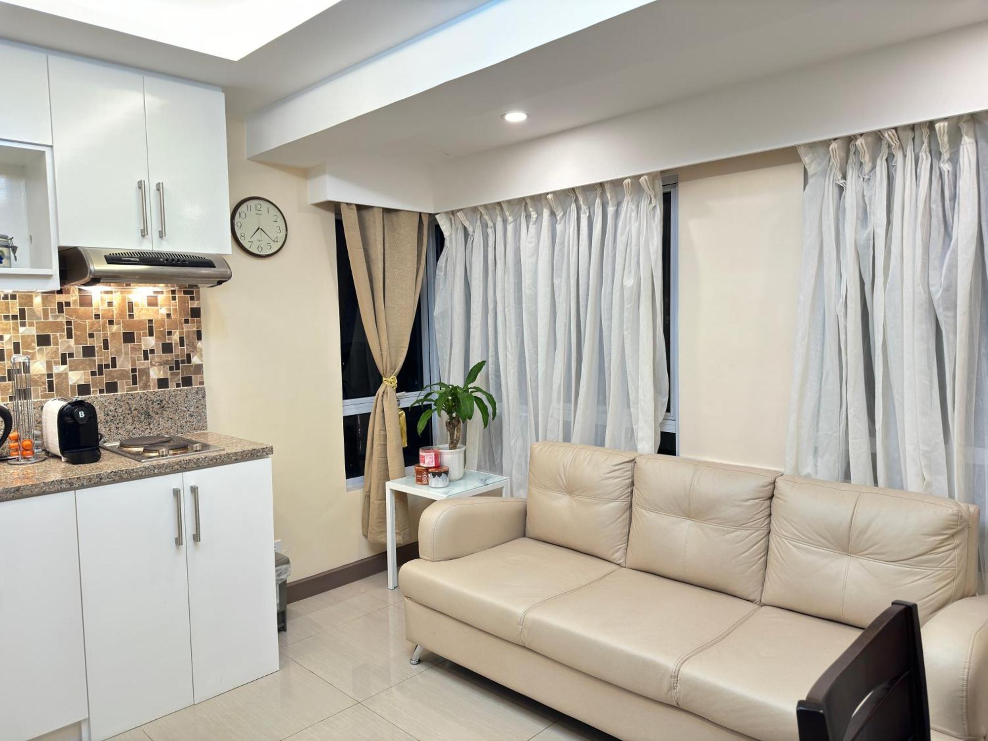 Brand New 2br In Bgc With Wifi Netfix And Apartment Manila