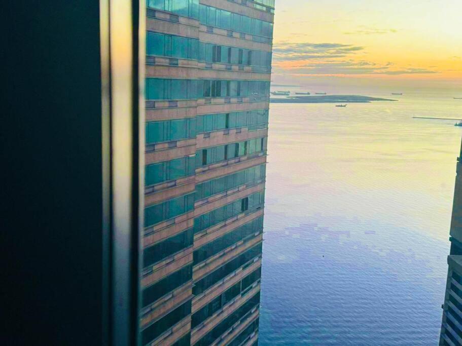 Apartment Grand Riviera Suites2 @ Us Embassy/freepool/wi-fi Manila