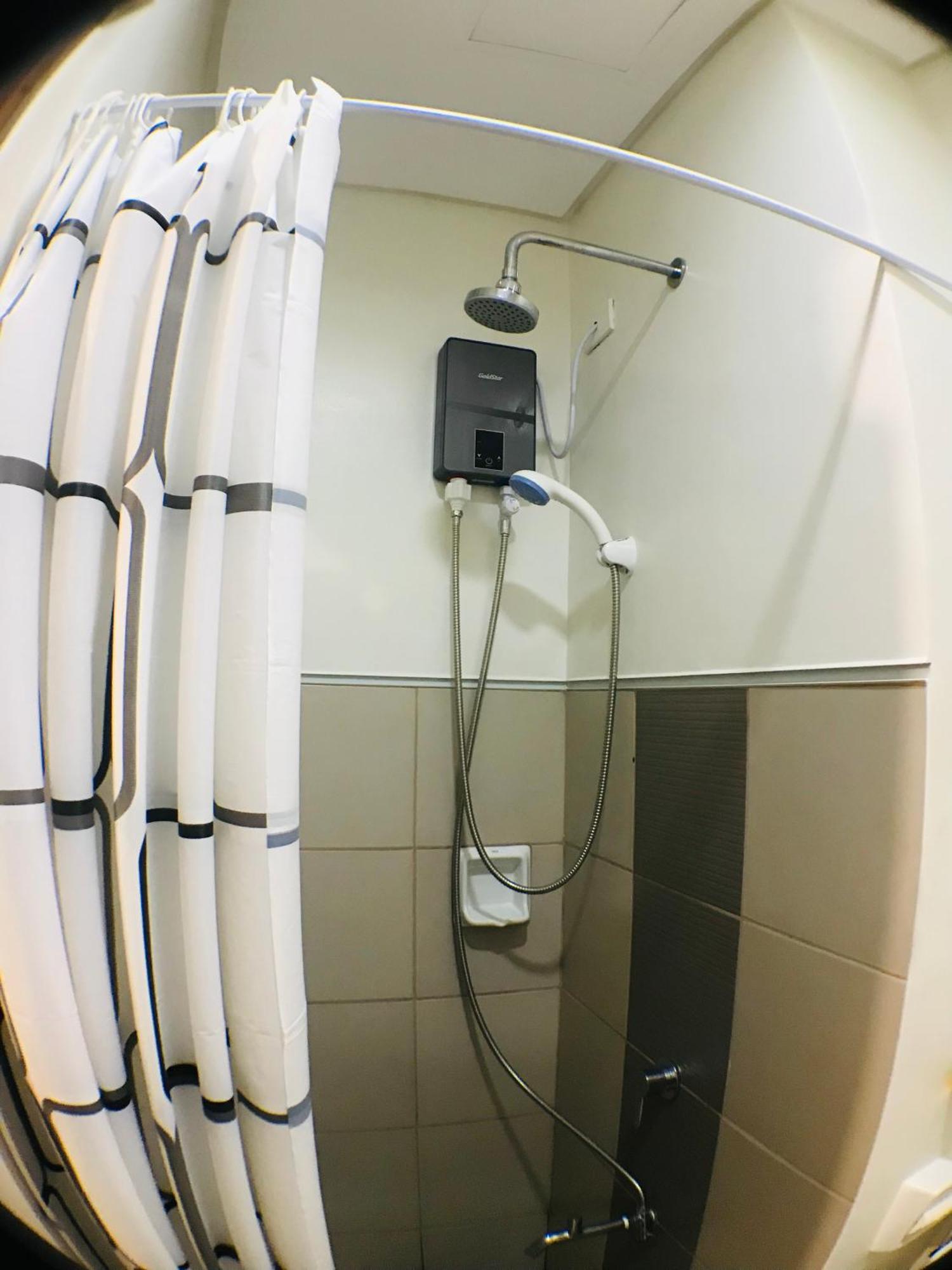Apartment Spring Residences Affordable Condotel Bicutan Paranaque Near Naia Airport *