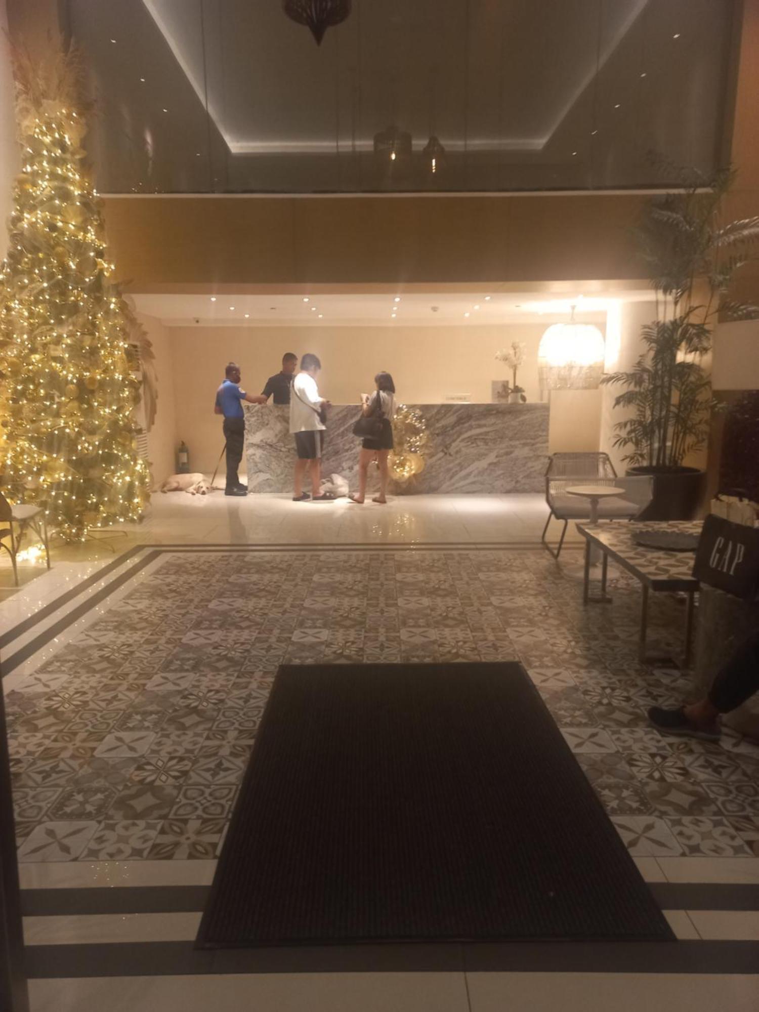 Azure Urban Staycation By Owner Only 2* Manila