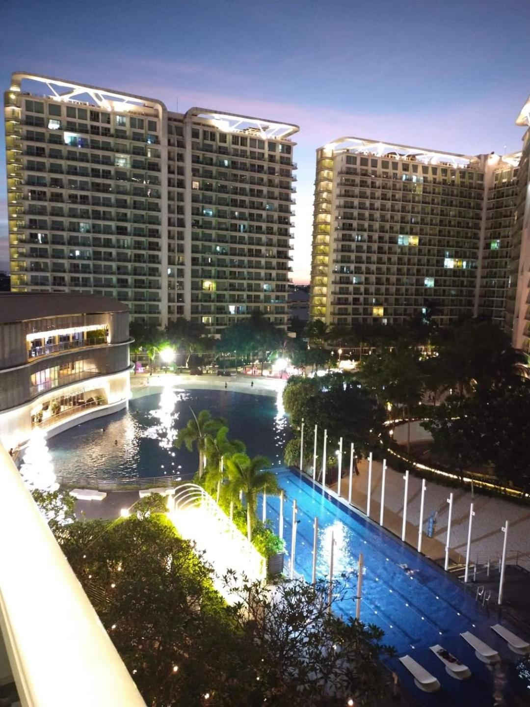 Hotel Azure Urban Staycation By Owner Only