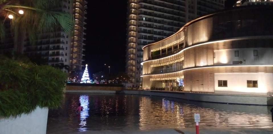 Azure Urban Staycation By Owner Only Hotel Manila