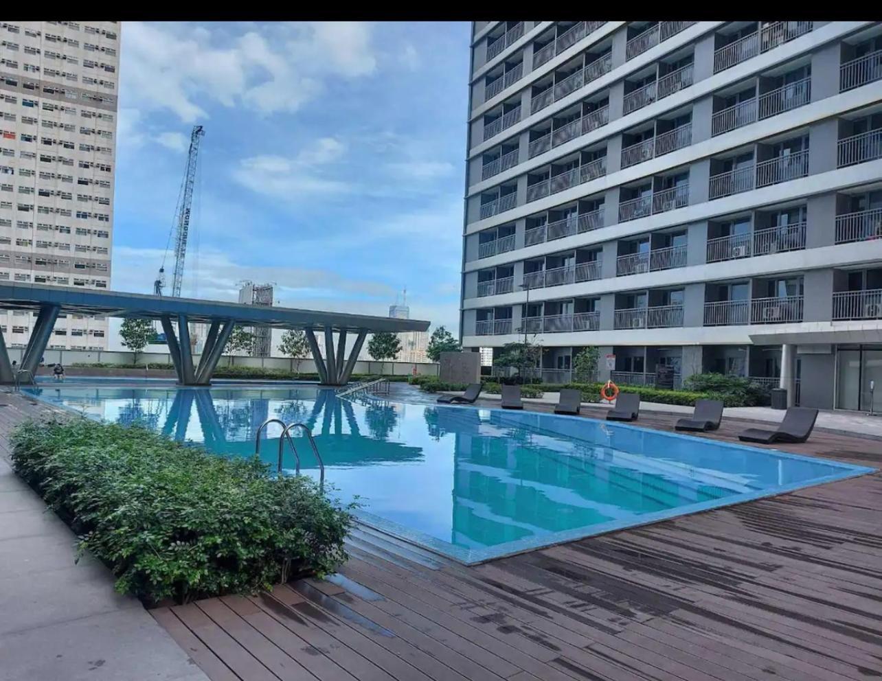 Apartment Connie's Fame Haven Manila