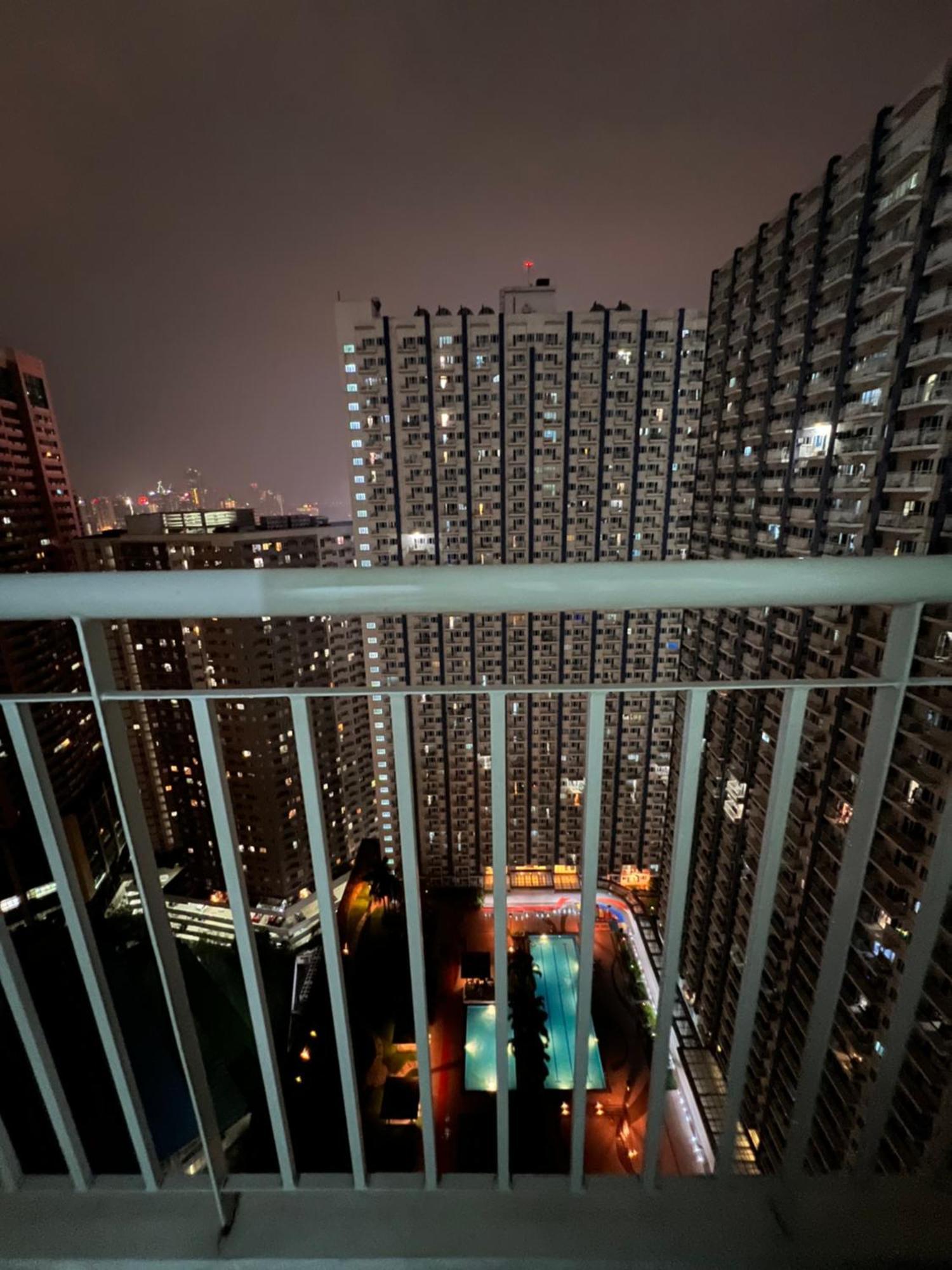 Units At Sm Light Residences Beside Boni Mrt Station Apartment *