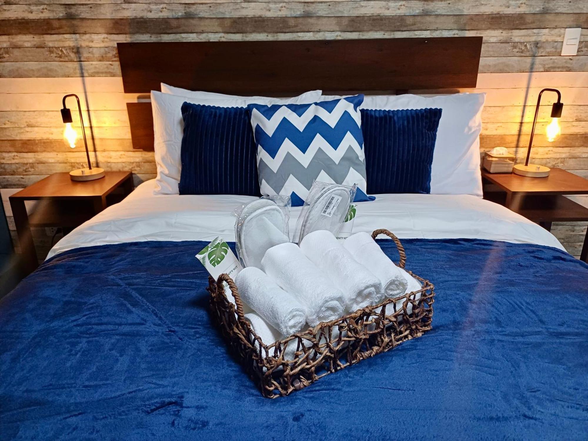 Bgc Luxury - Pool, Wi-fi, View - 11 Apartment *