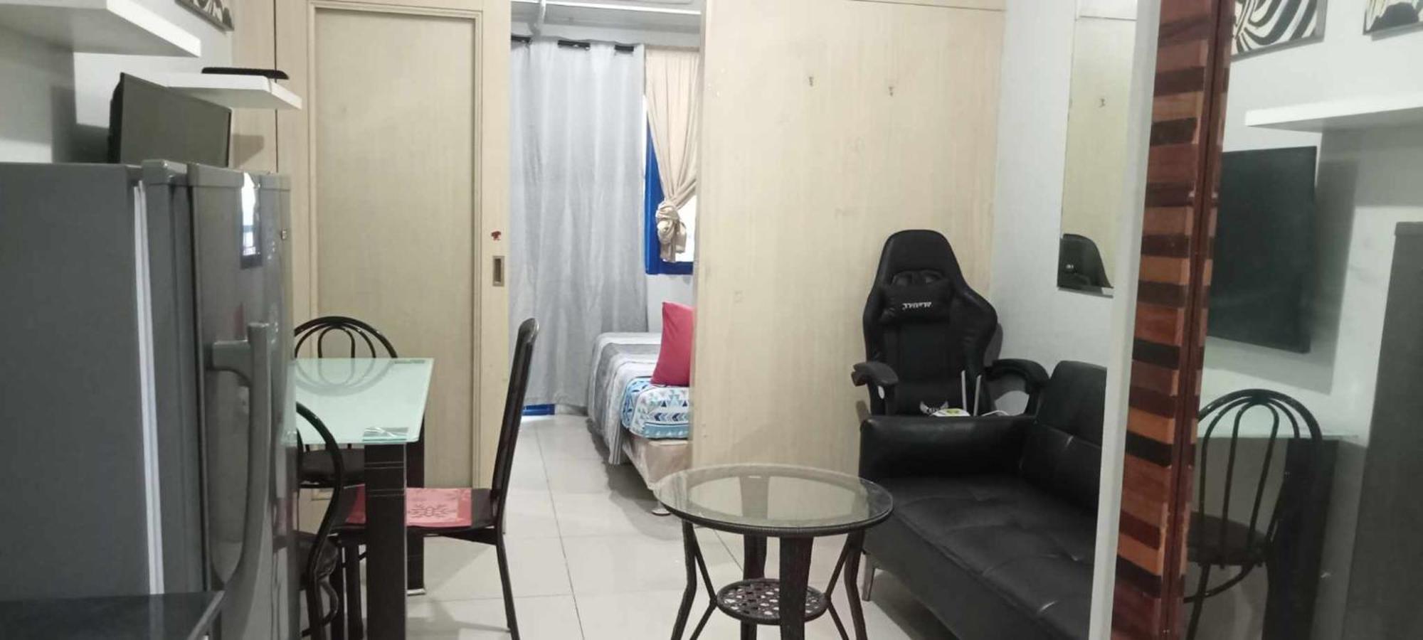 Anna's Place At Shell Residences Manila
