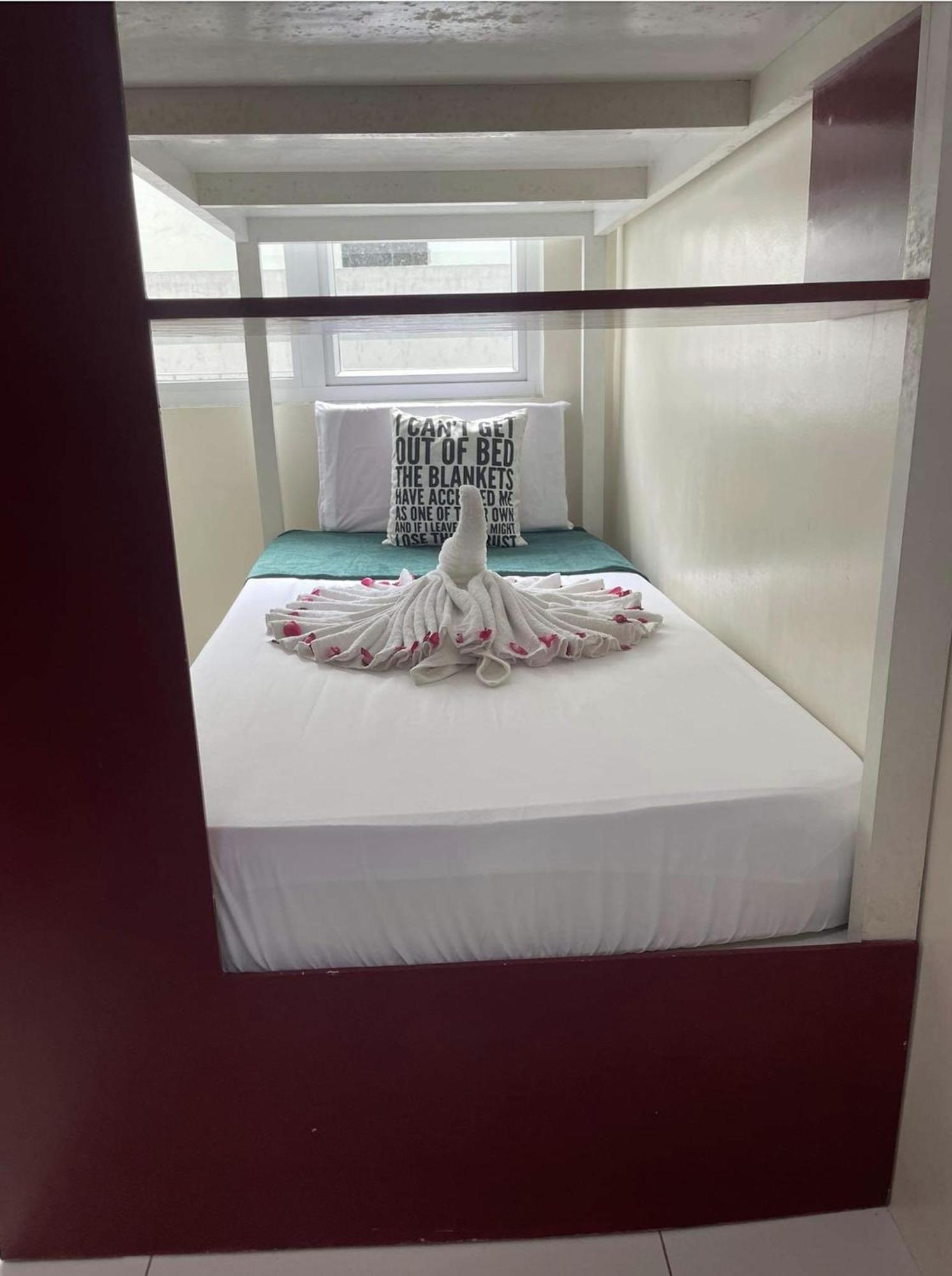 Residences By Pbyy 2* Manila