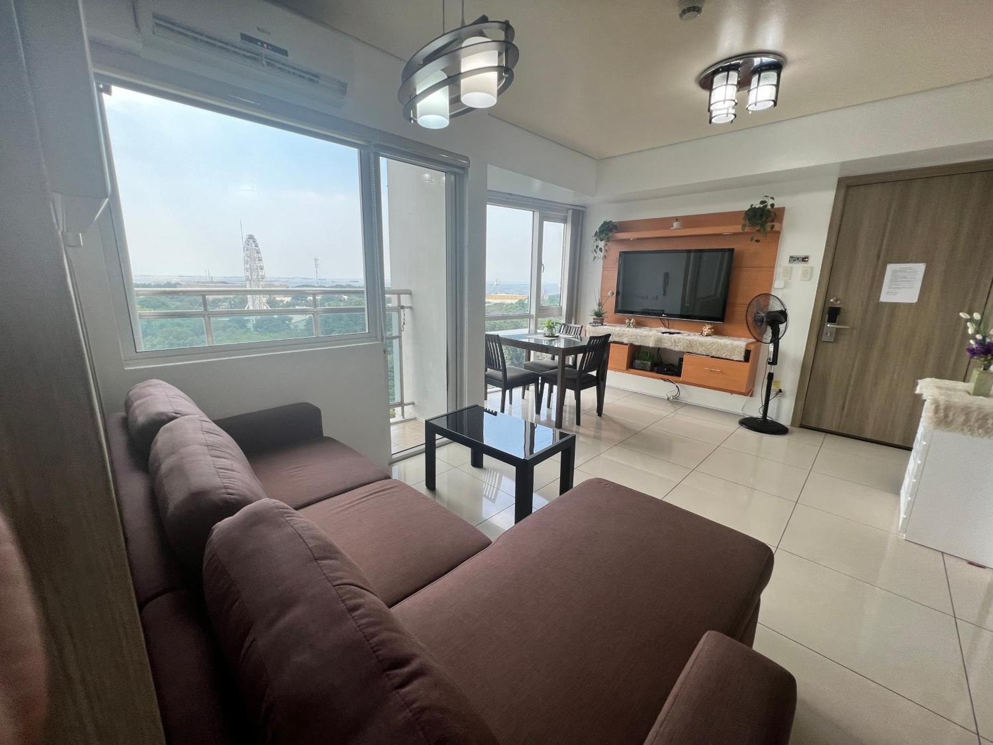De Luxe, Standard And -the Breeze Residences-close To Airport,mall Of Asia, Us Embassy Apartamento *