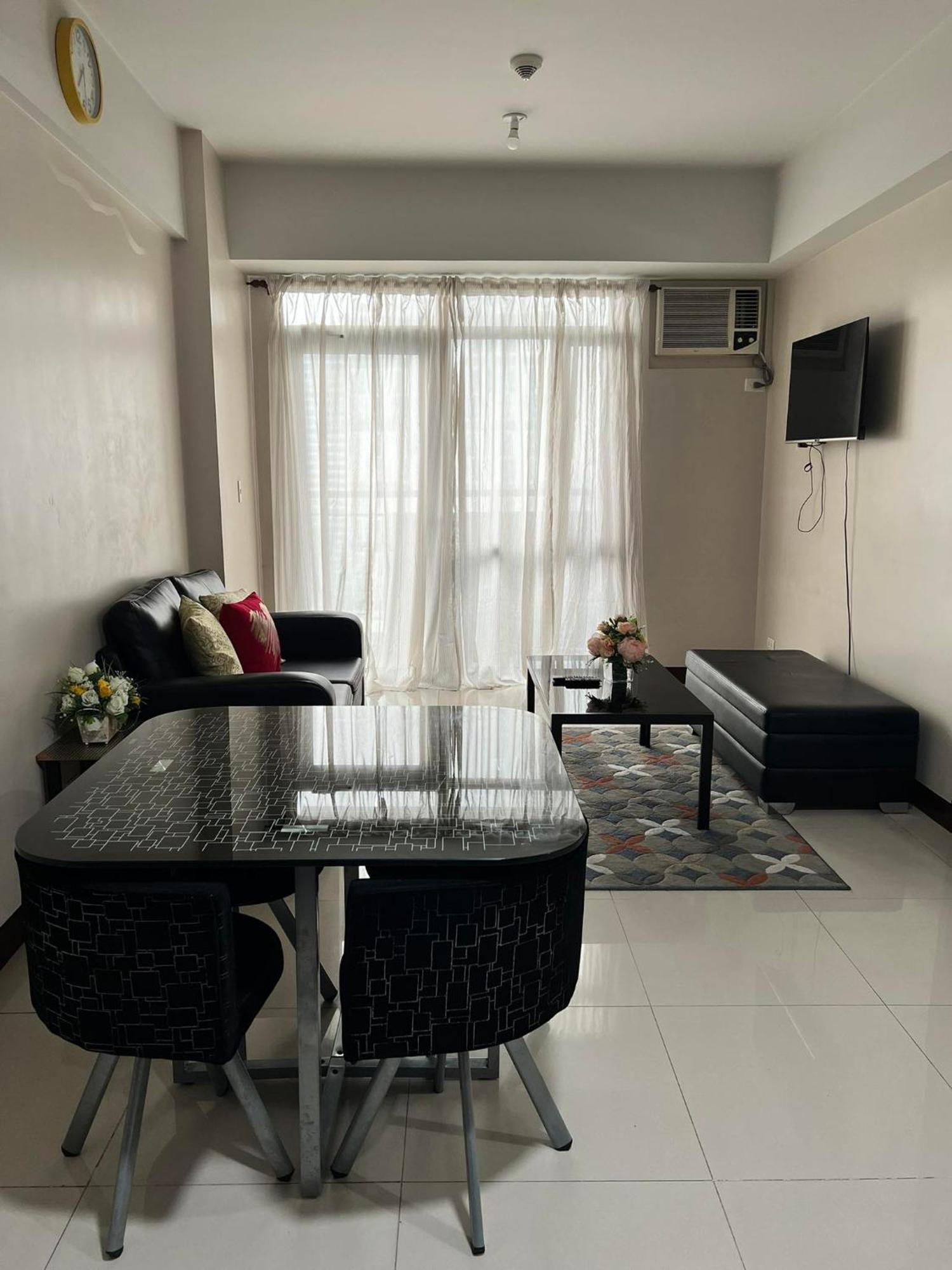 Manhattan Heights Towerb In Araneta Cubao 5mins Walk To Smart Araneta * Manila