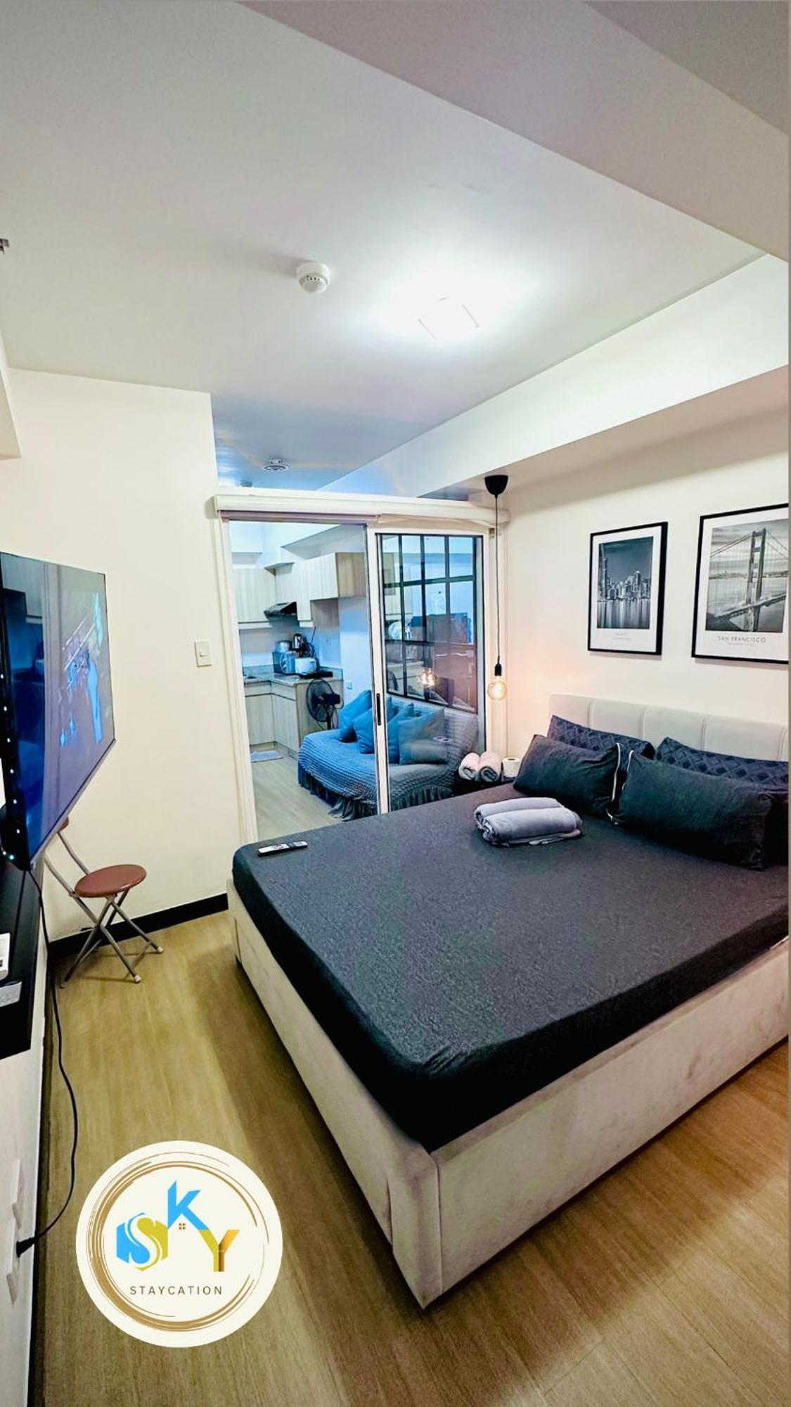1br Unit At Celandine Near Ayala Cloverleaf Mall * Manila