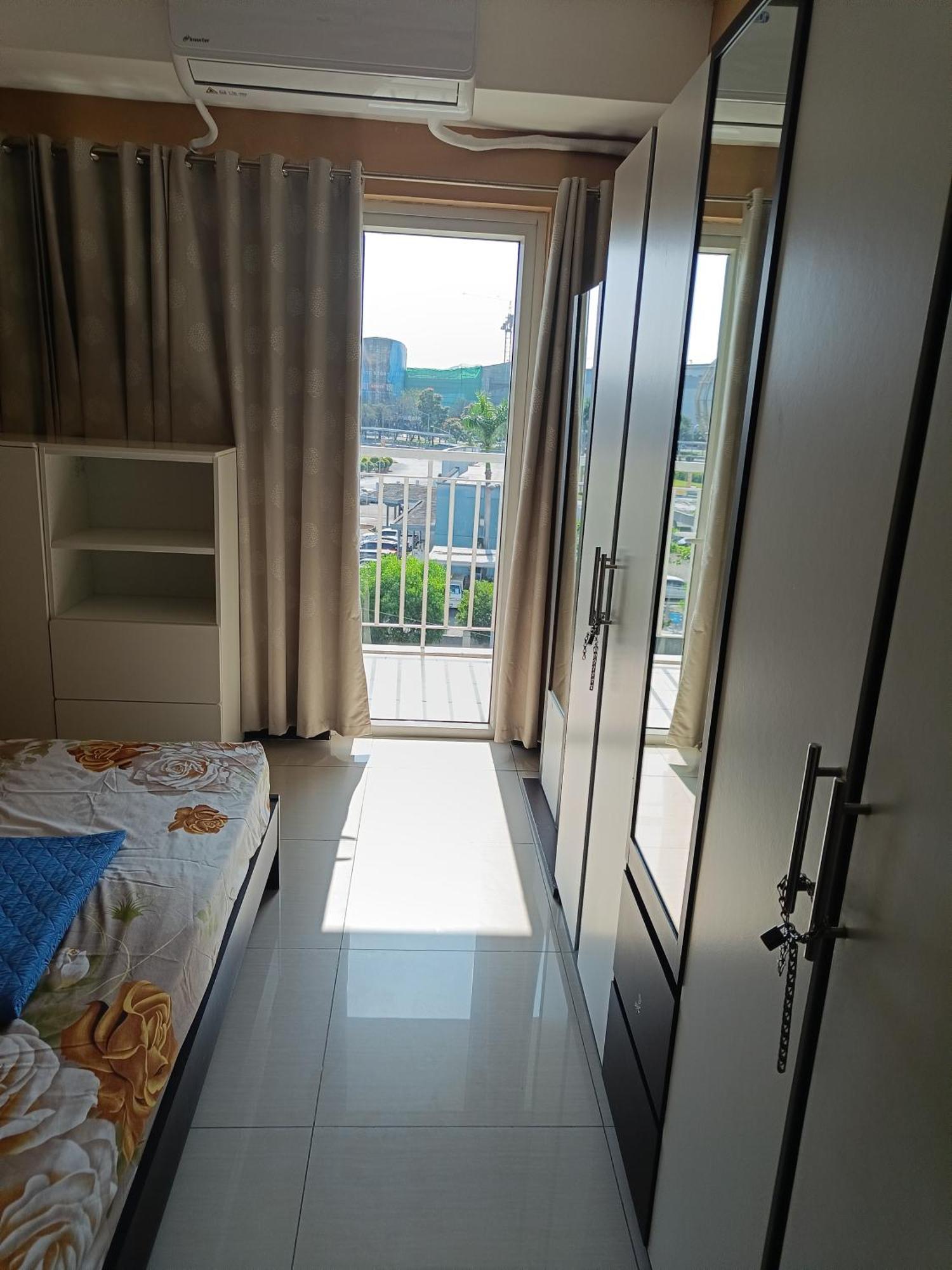 Shell Residences Apartment *