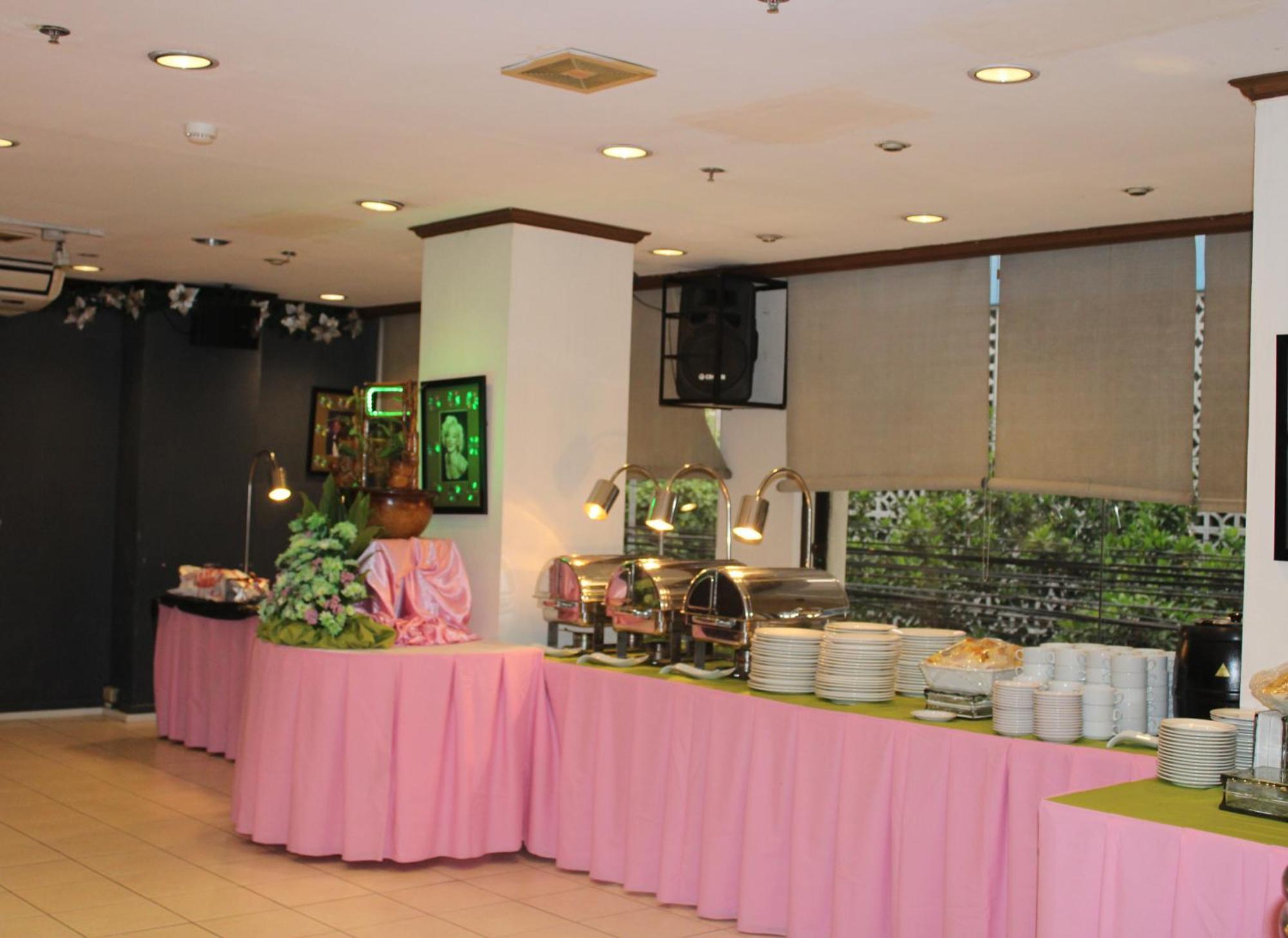 Rosas Garden Hotel 2*