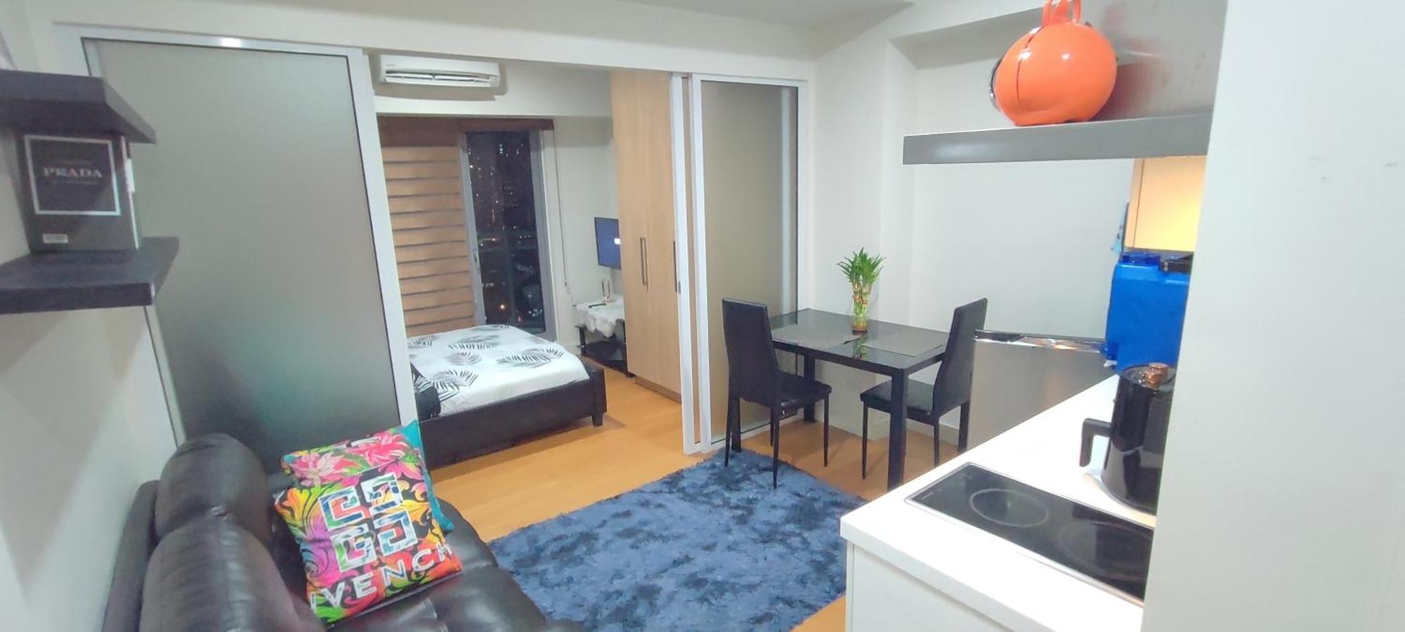 Aveline Modern Amenity View Acqua Private Residences Near Rockwell Makati * Manila