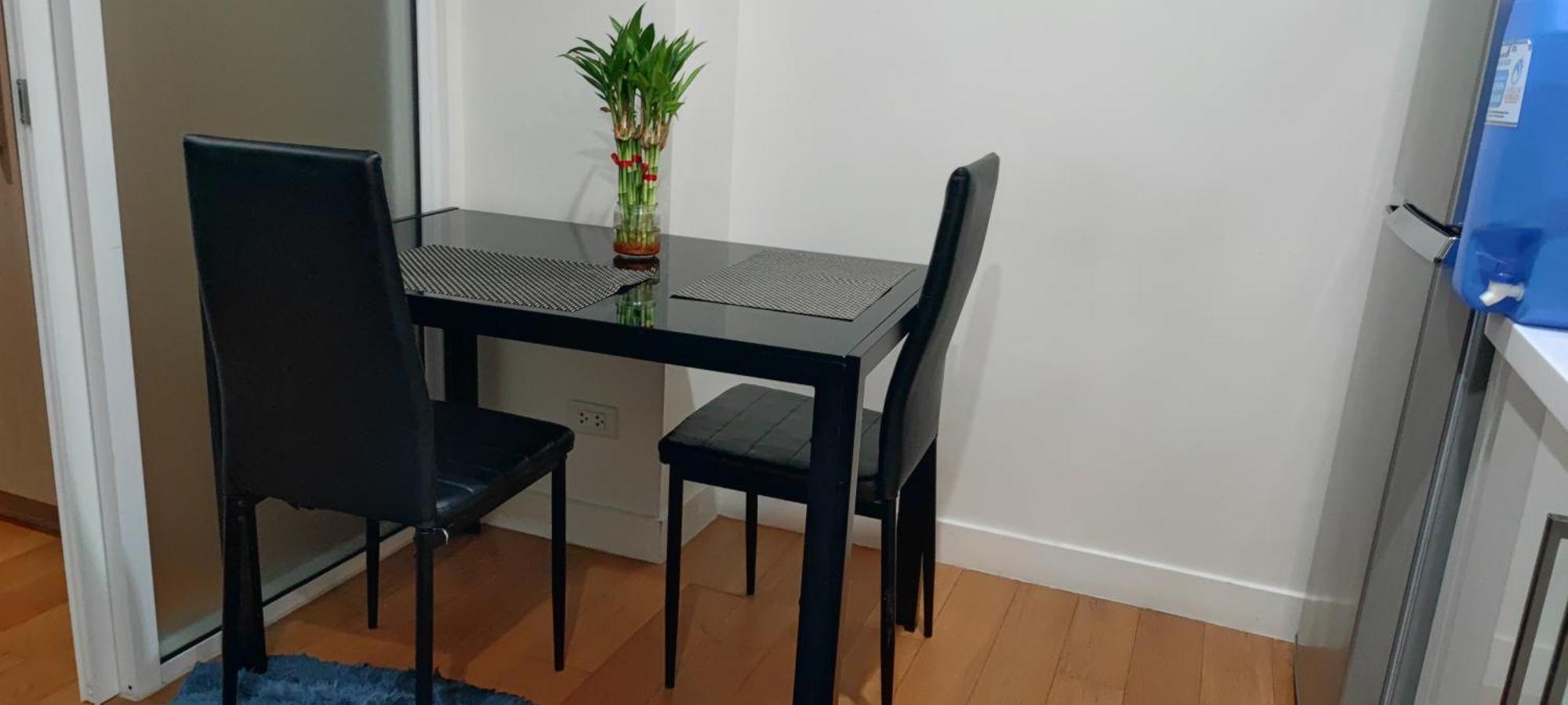 Aveline Modern Amenity View Acqua Private Residences Near Rockwell Makati Apartment