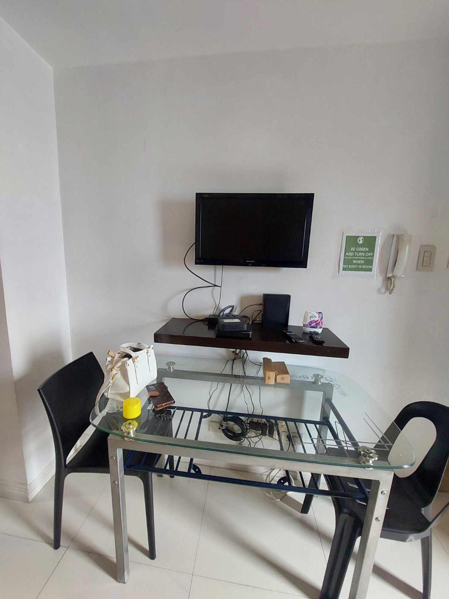 60 Percent Off Deluxe Ocean View Free Pool And Free Sauna Access Included Perfect Location Near Us Embassy, Naia, Makati, Bgc, Mall Of Asia, And Chinatown Dont Miss Out Book Now And Save Updated Price 2025 Manila
