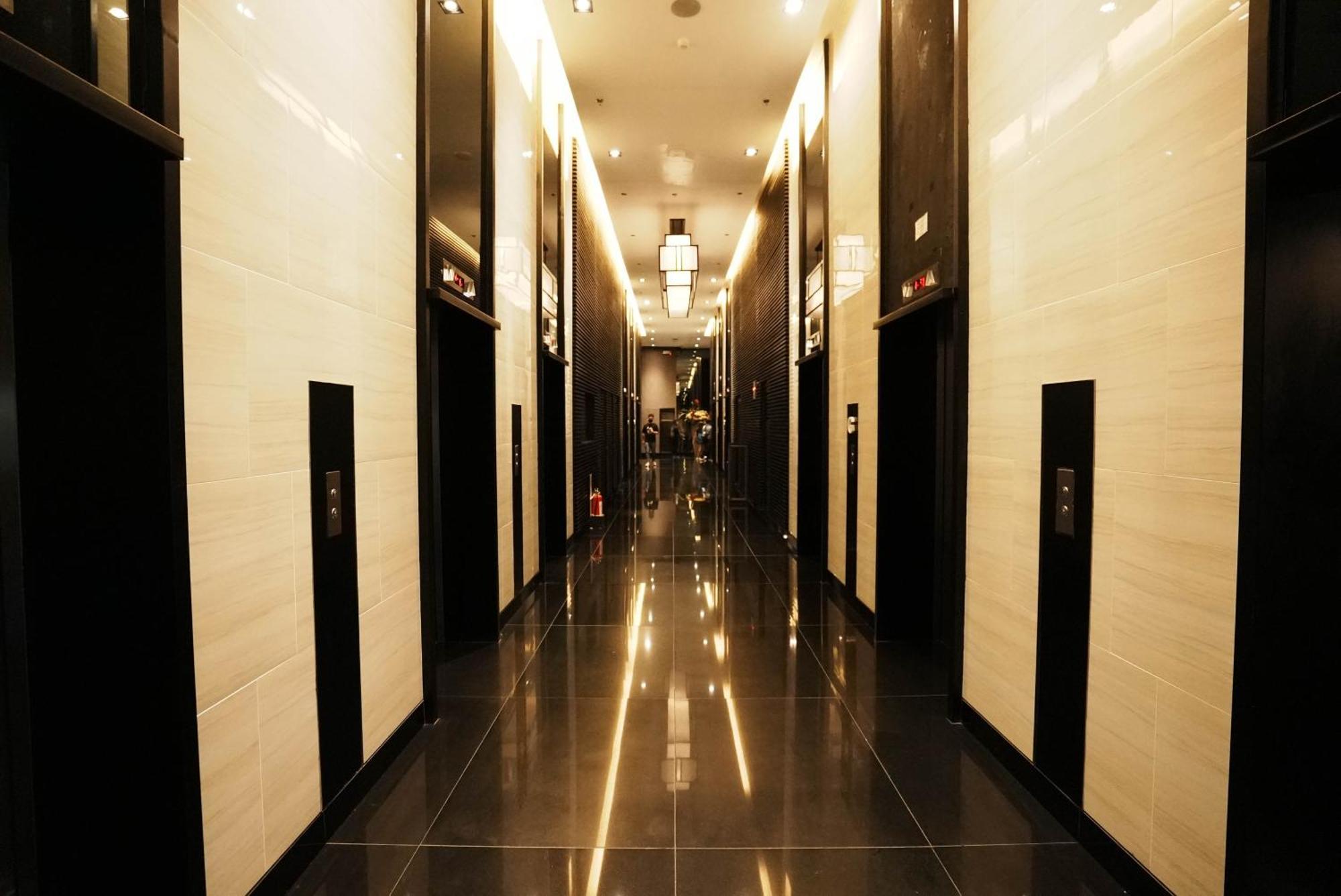 Air Residences Makati With Sunset View Apartment