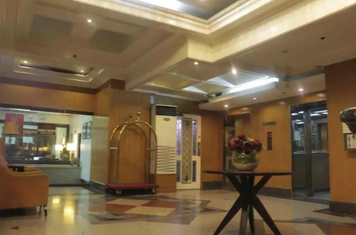 Apartment Studio Beside Greenbelt Mall Makati Manila