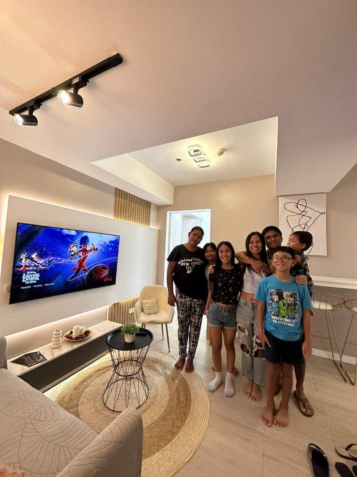 Azure Urban R&c - Paranaque Apartment