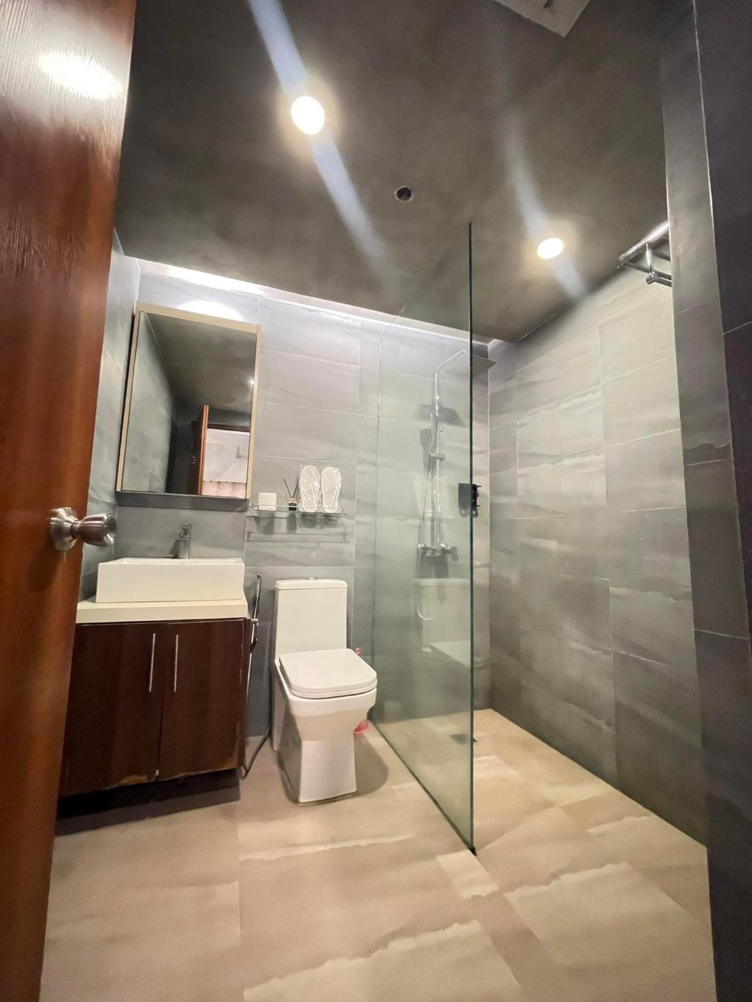 Spacious 1Bedroom Good For 2Pax Free Stay Up To 6Pax 22088 *
