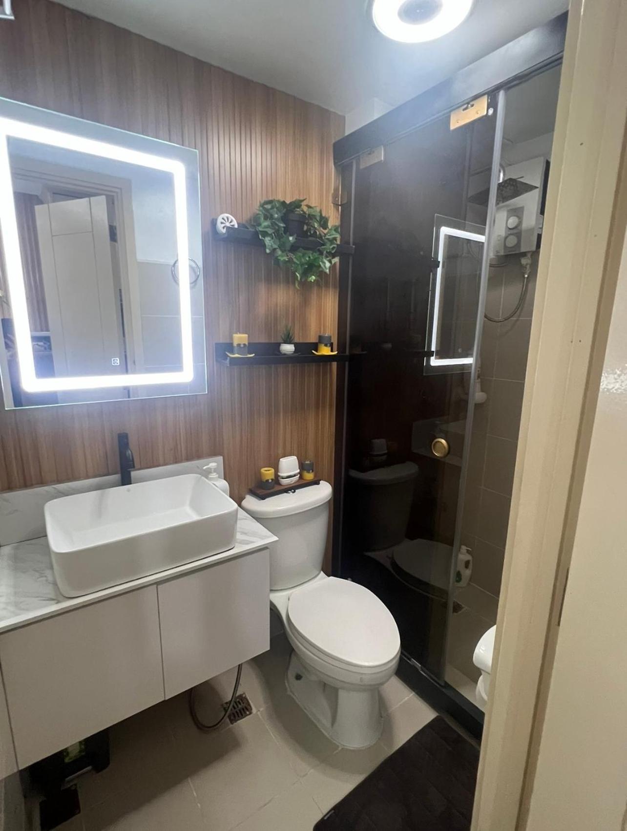 Elegant Condotel At Grass Apartment