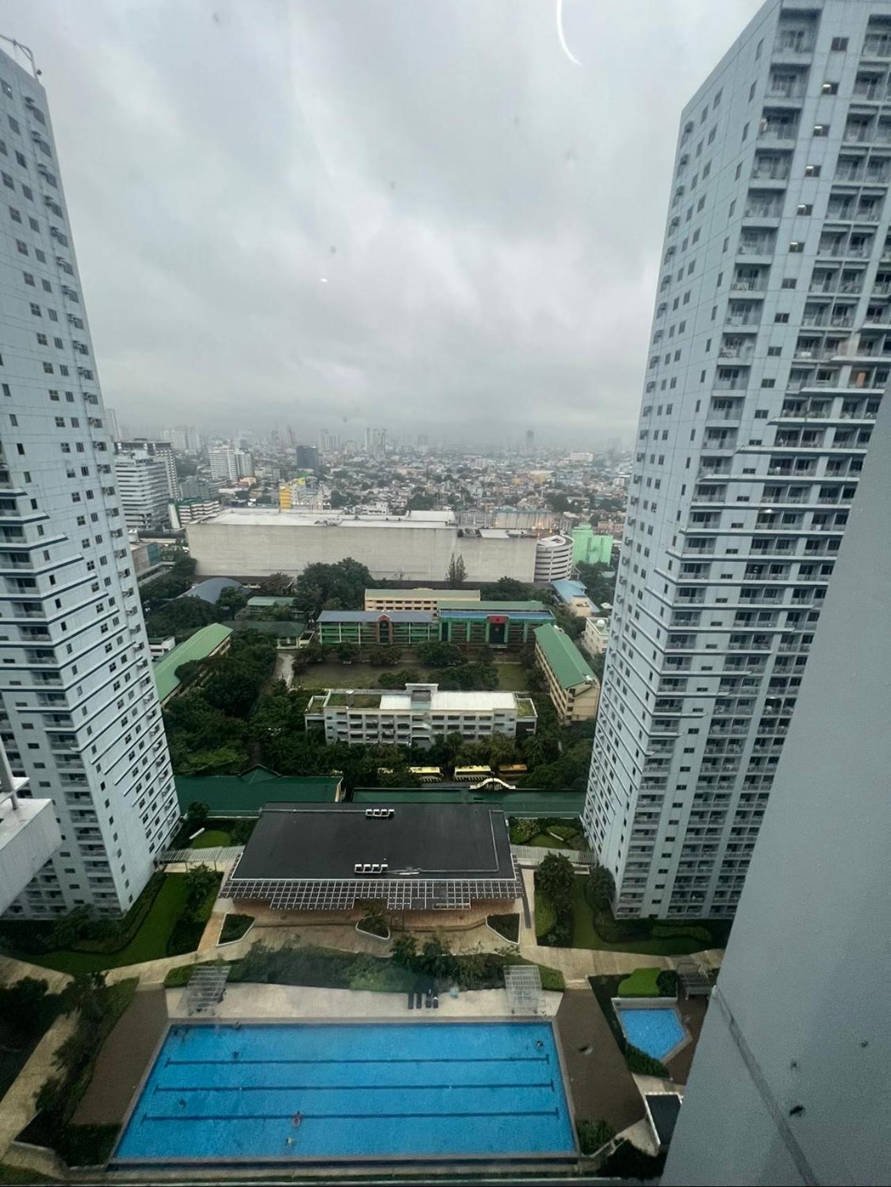 Elegant Condotel At Grass * Manila