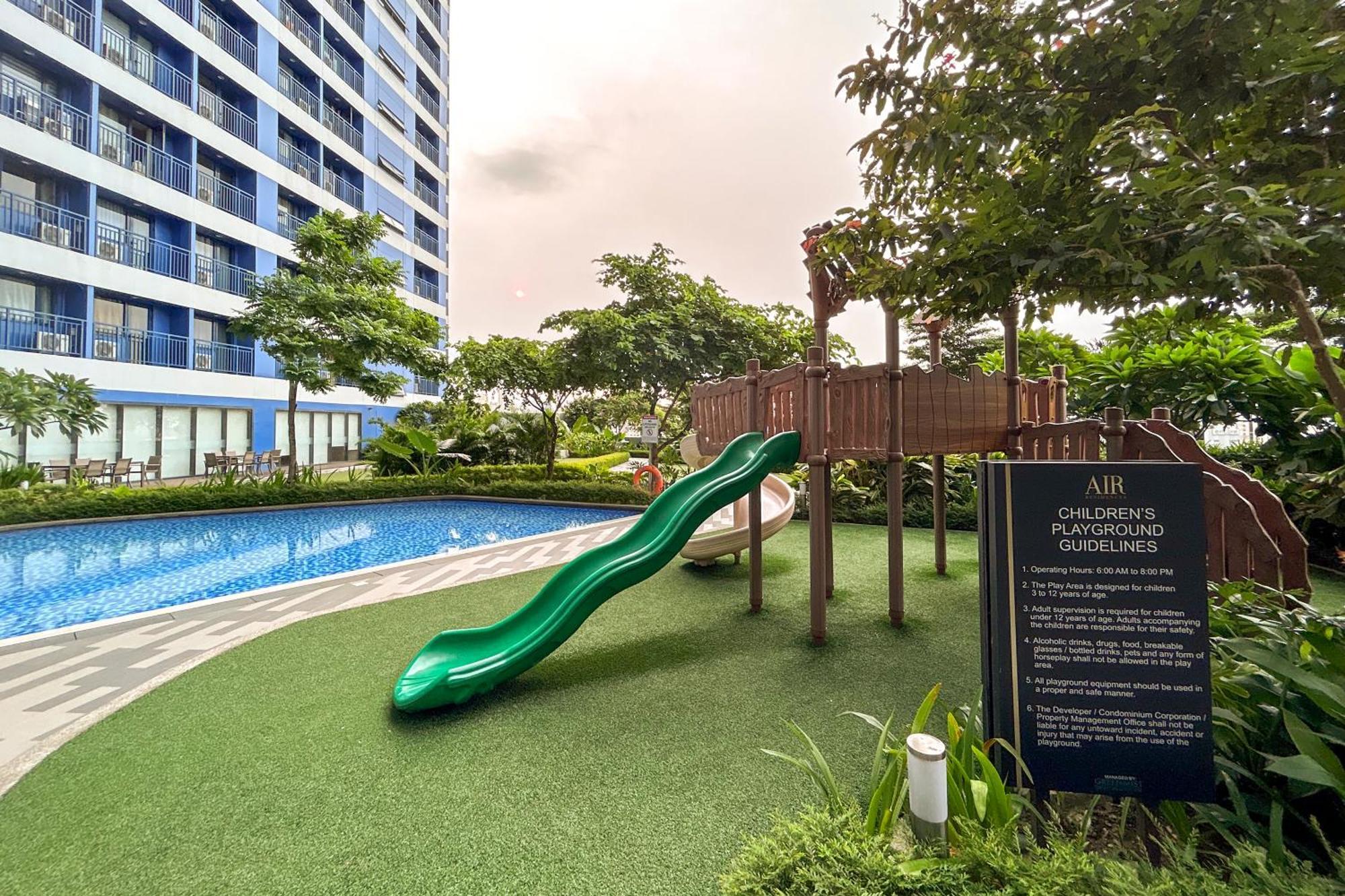 Newly Turned 0ver Cond0- Air Makati 1br With Balcony * Manila