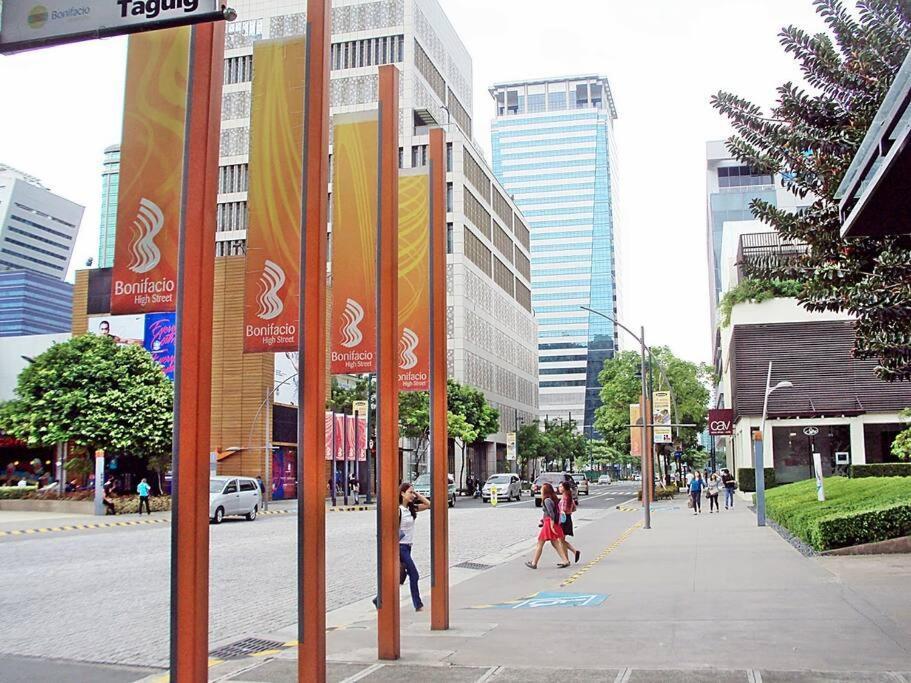 Bgc Private Apartment Manila