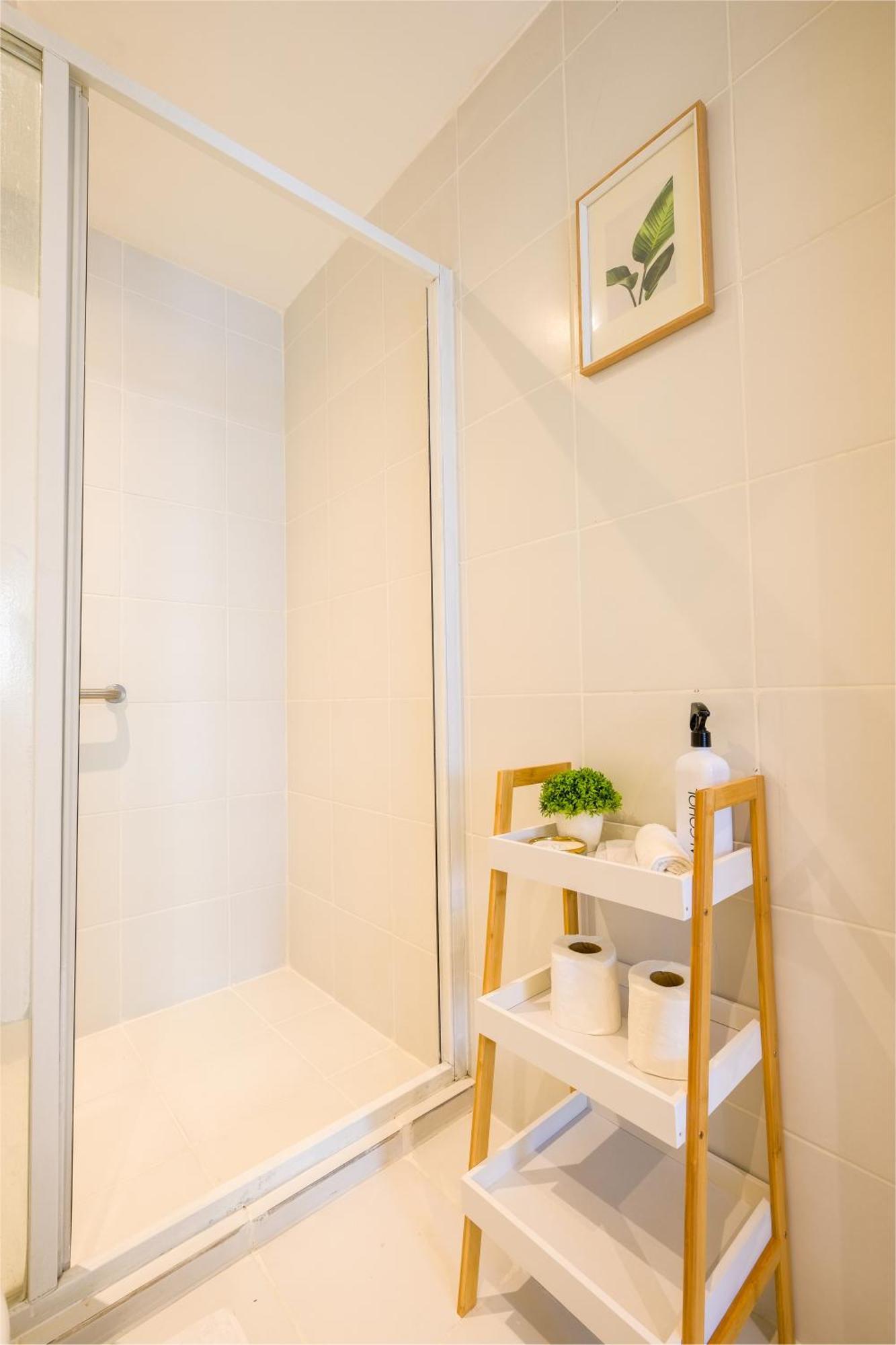 Bgc Private Apartment Manila