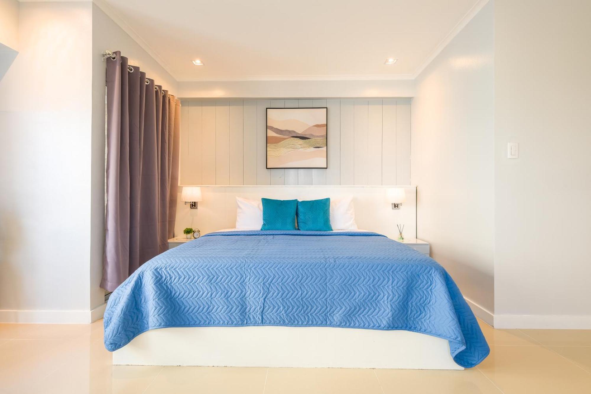 Bgc Private Apartment Manila