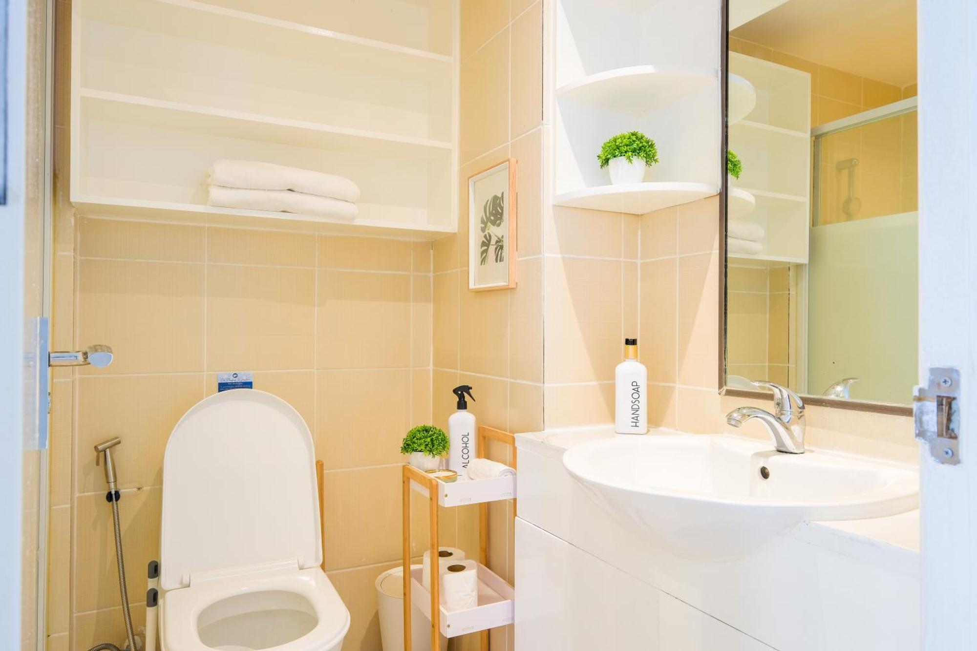 Bgc Private Apartment *