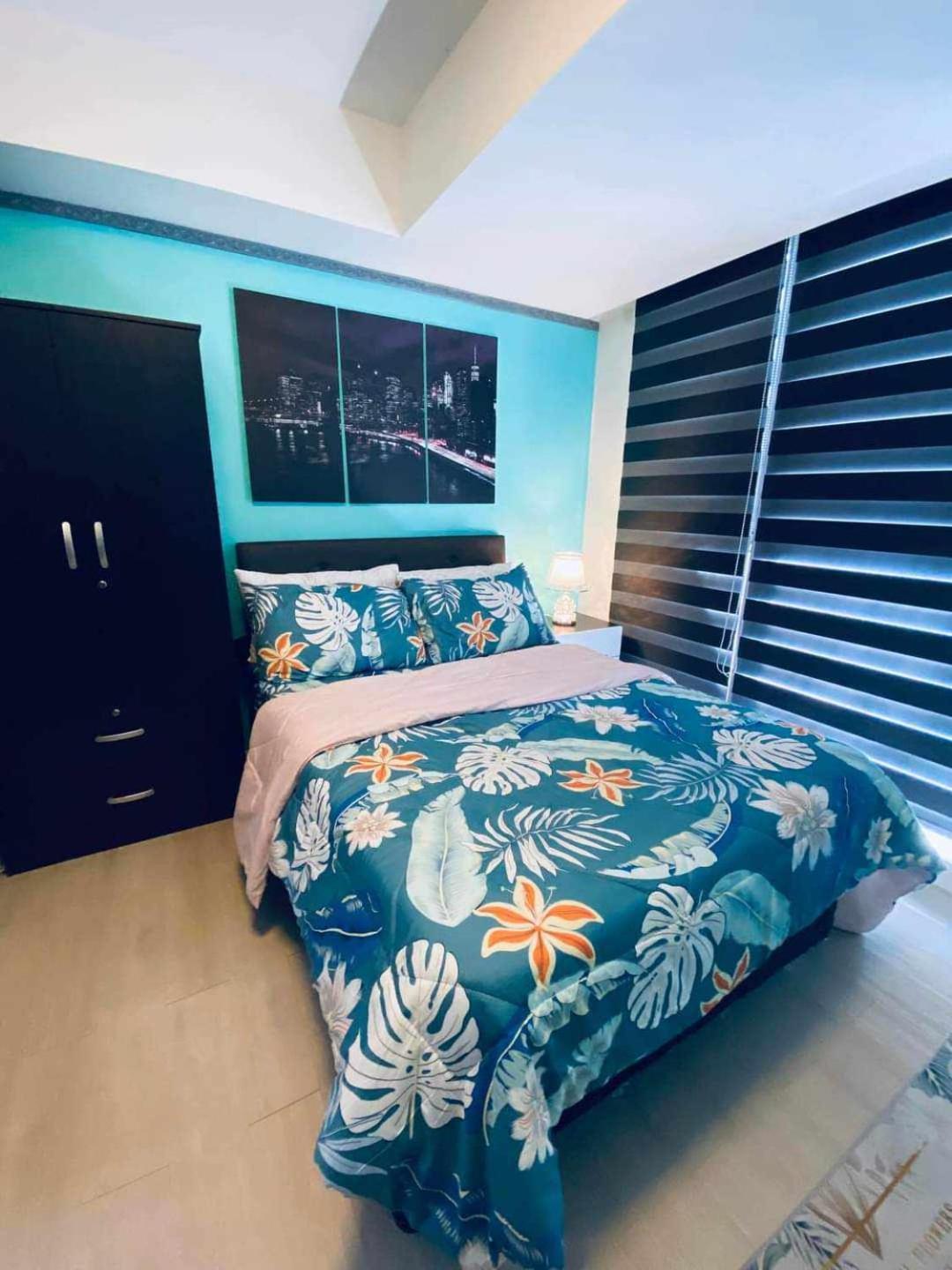 Quelson's Pad In Azure Beach Residences With Wave Pool Access Aparthotel *