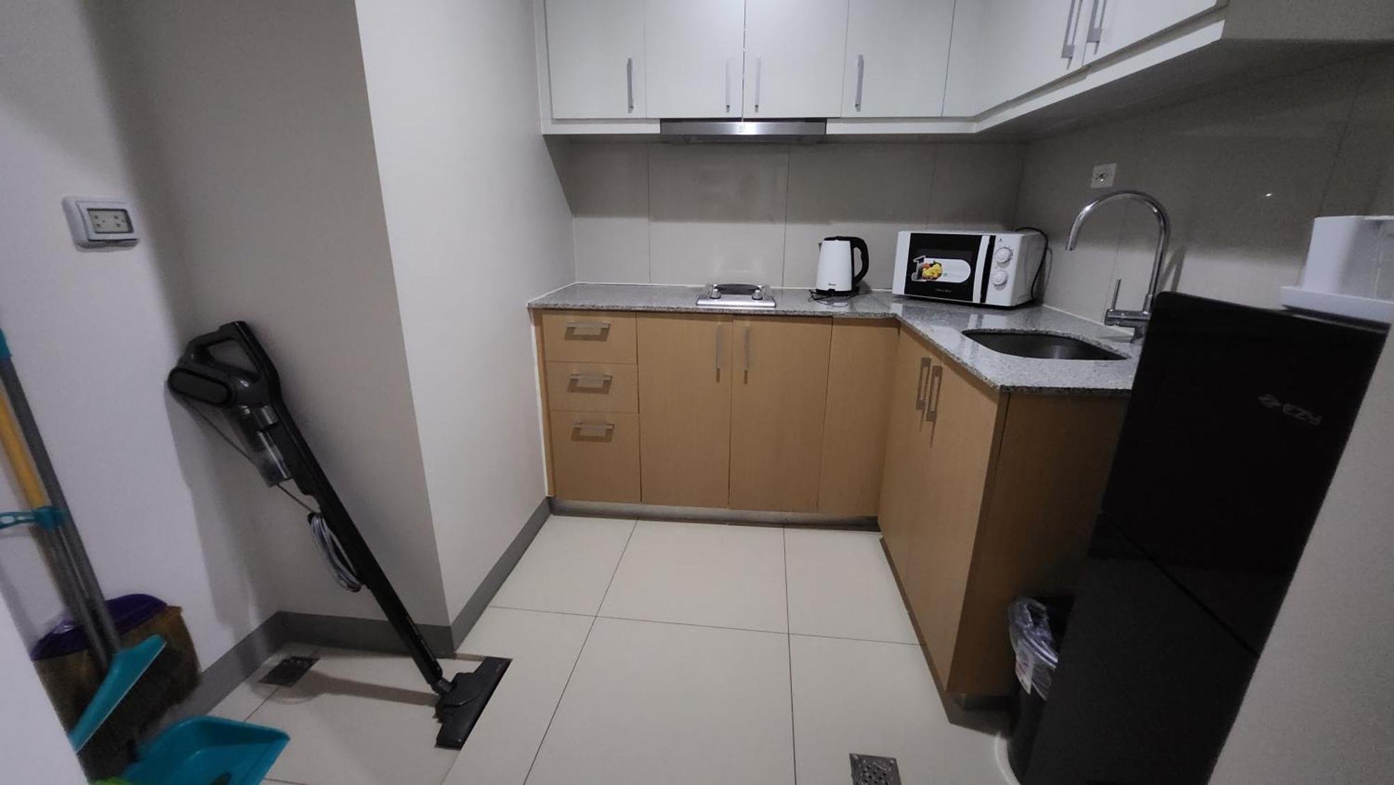 Apartment Bgc Uptown Mall *