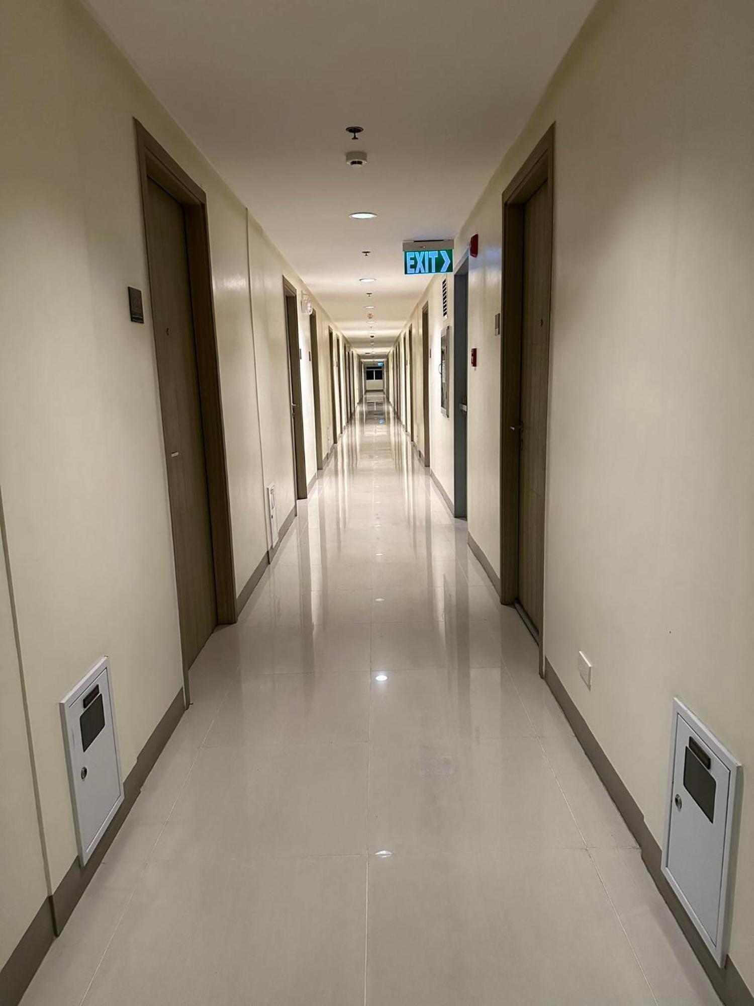 Trig Place At Grace In Taguig Apartment *