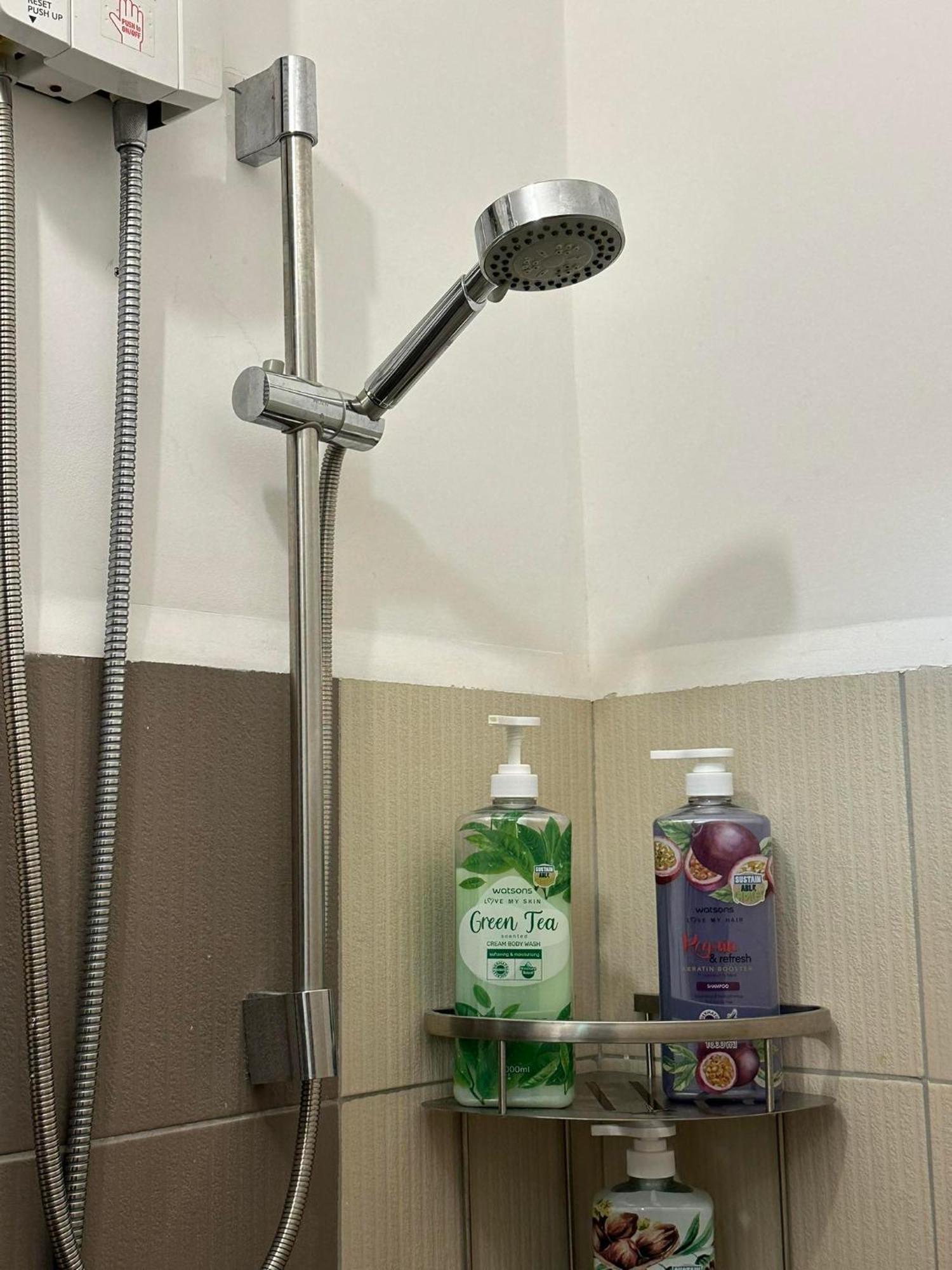 Trig Place At Grace In Taguig Apartment Manila