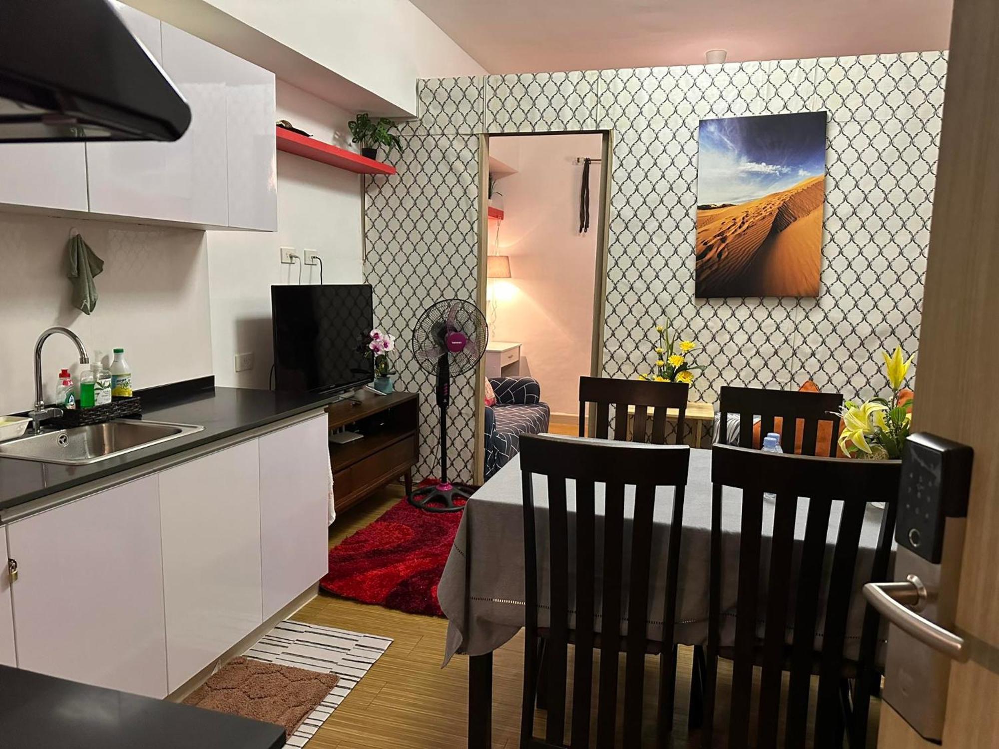 Trig Place At Grace In Taguig Apartment *