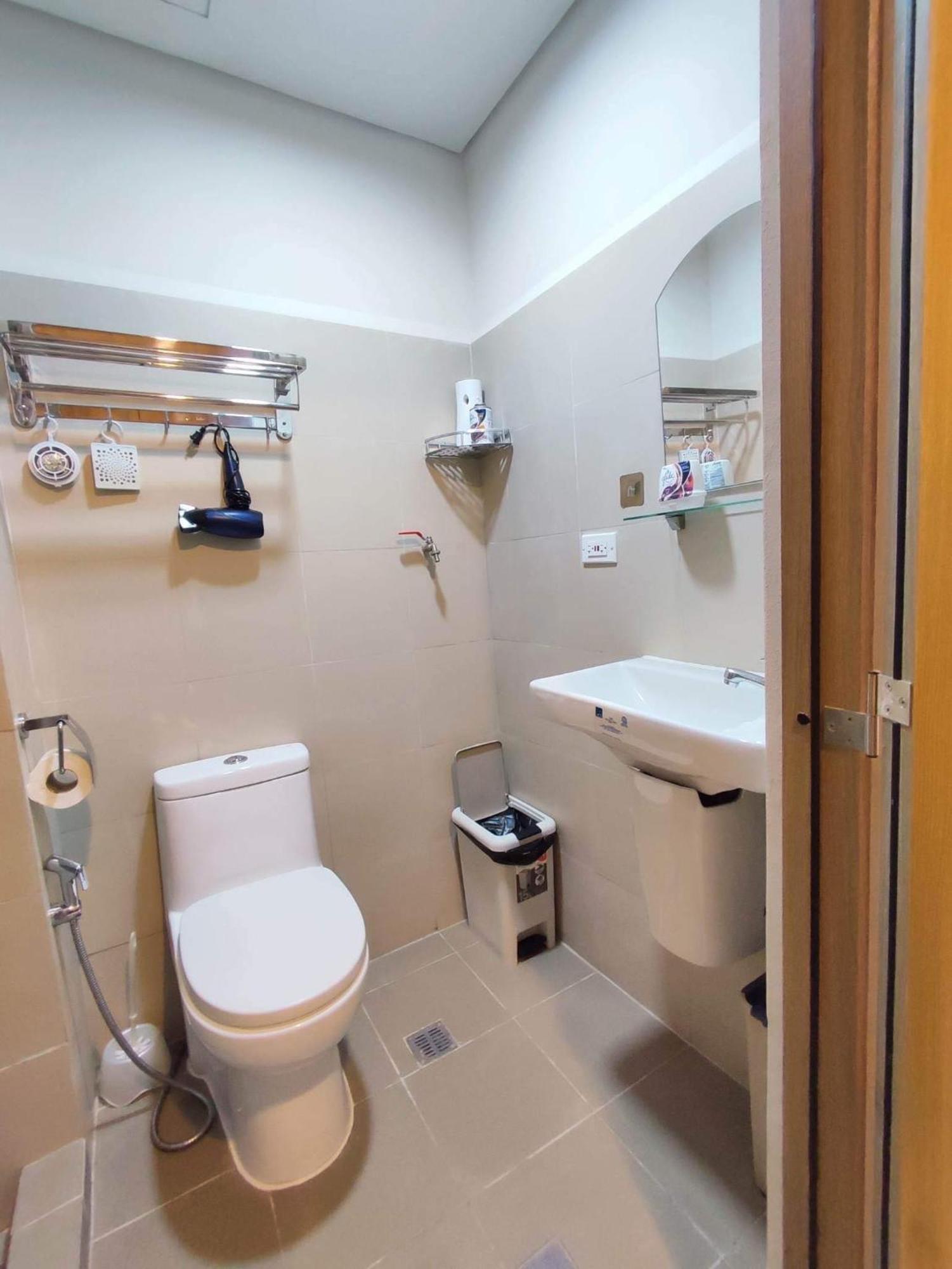 Coast Residences, Roxas Blvd, Pasay Apartment Manila