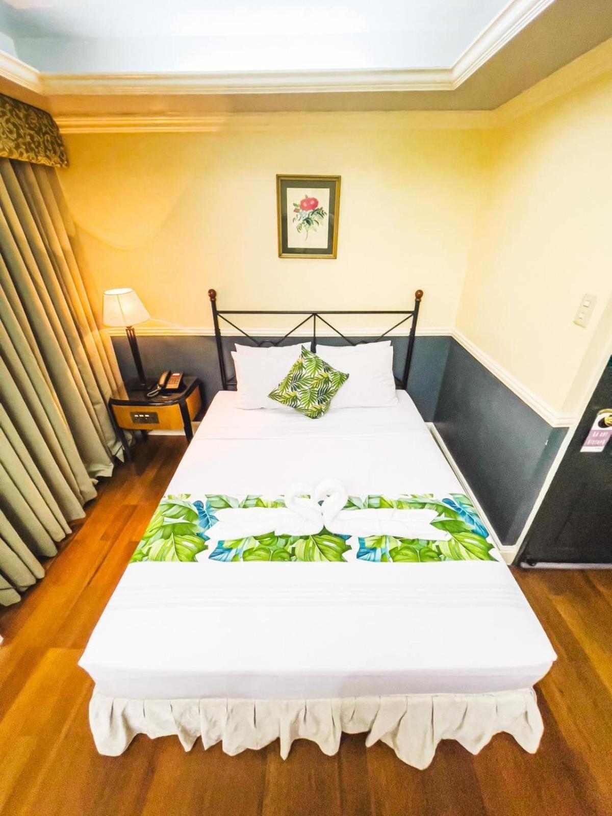 Miramar Hotel