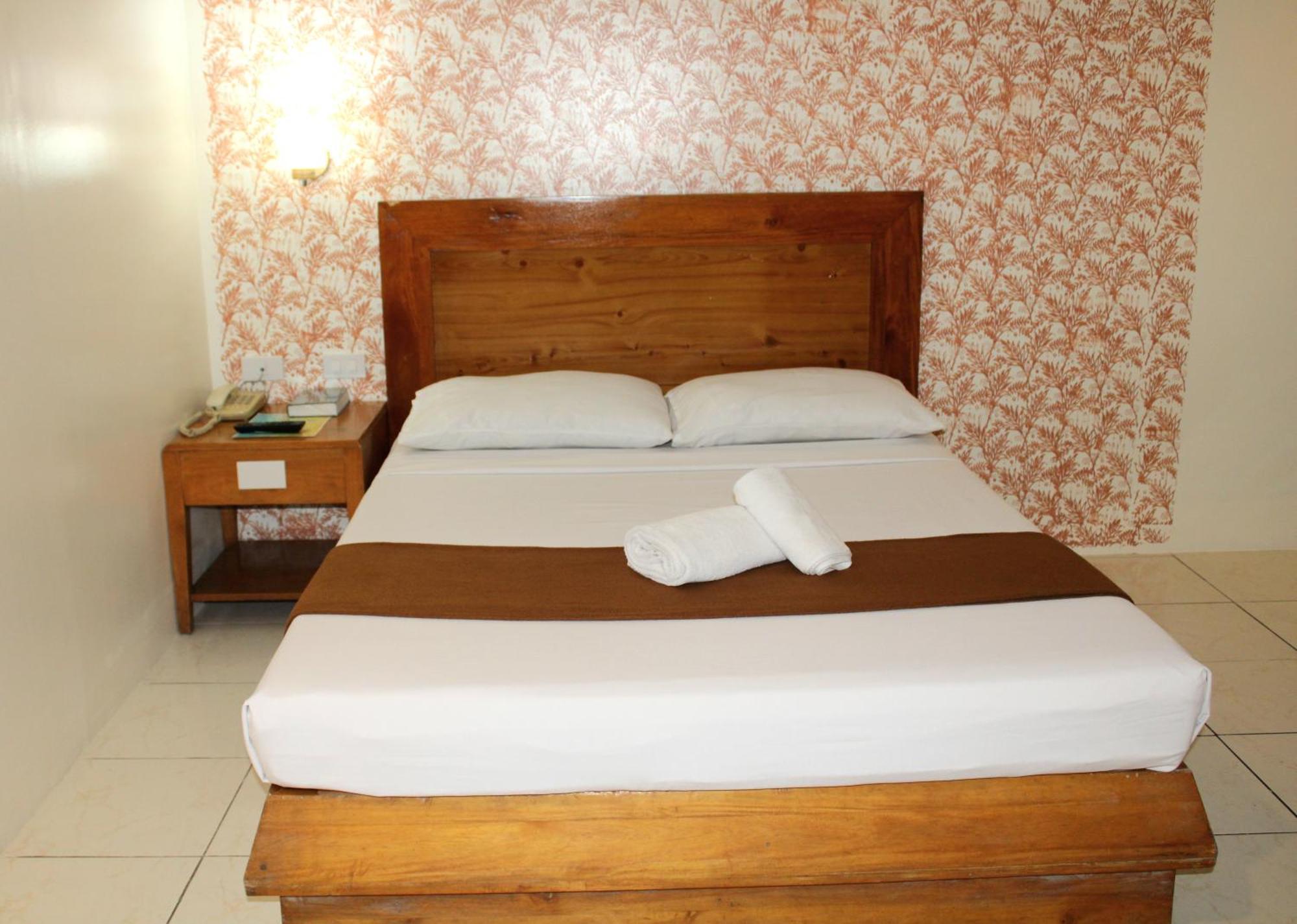 Rosas Garden Hotel