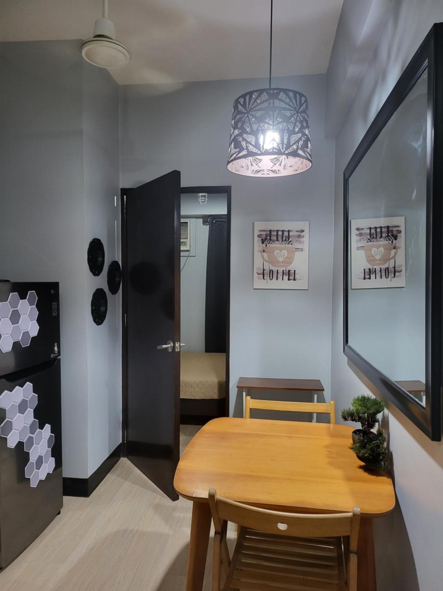 1br In La Fayette Chateau Elysee Apartment Manila