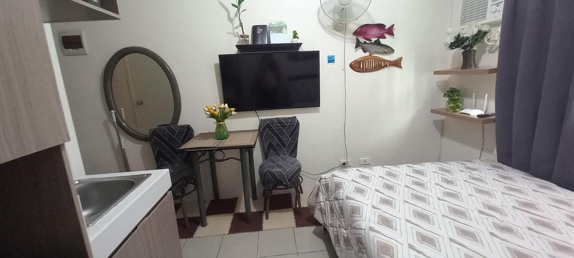 Jjmc Place Highway Hills Deca Edsa *