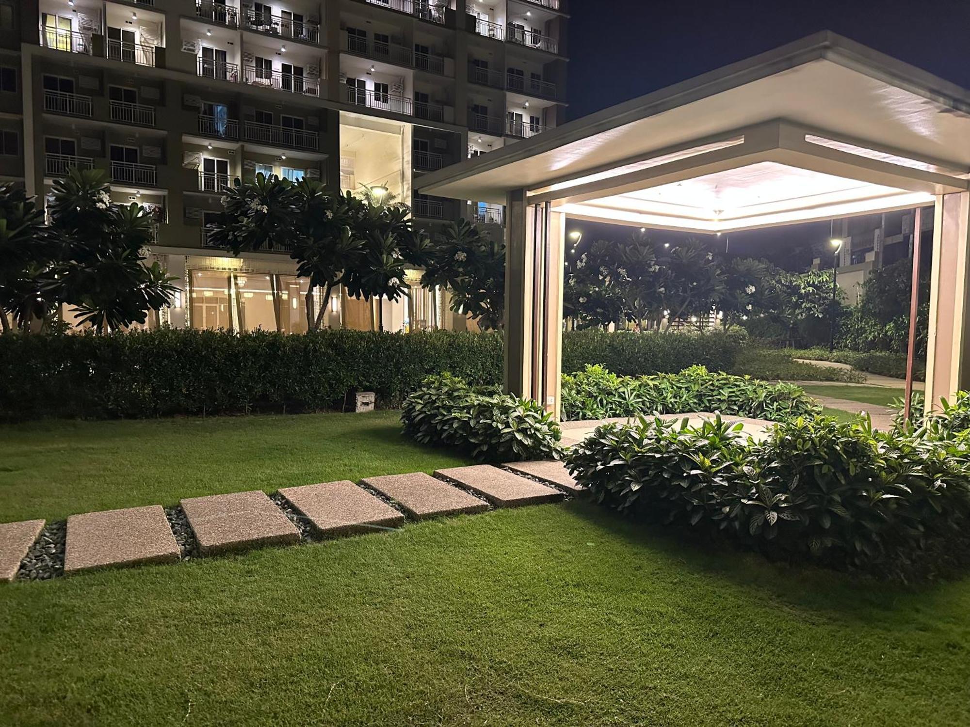 Aparthotel Celandine By Dmci Manila